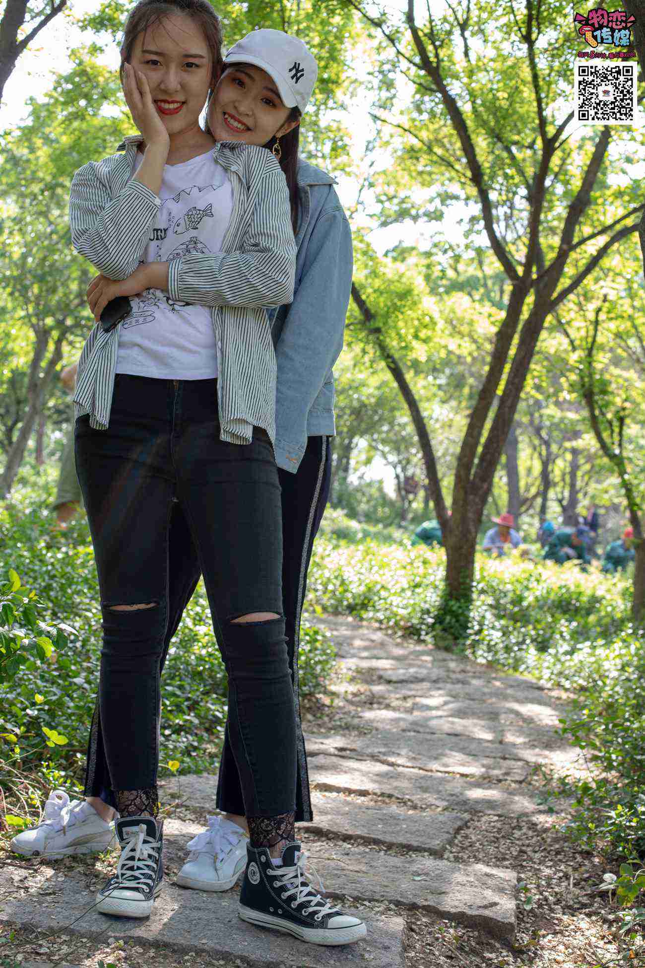 图片[71]-[物恋传媒] NO.010 纯的闺蜜情，纯纯的鞋子与棉袜 [209P] – 速更版-美库