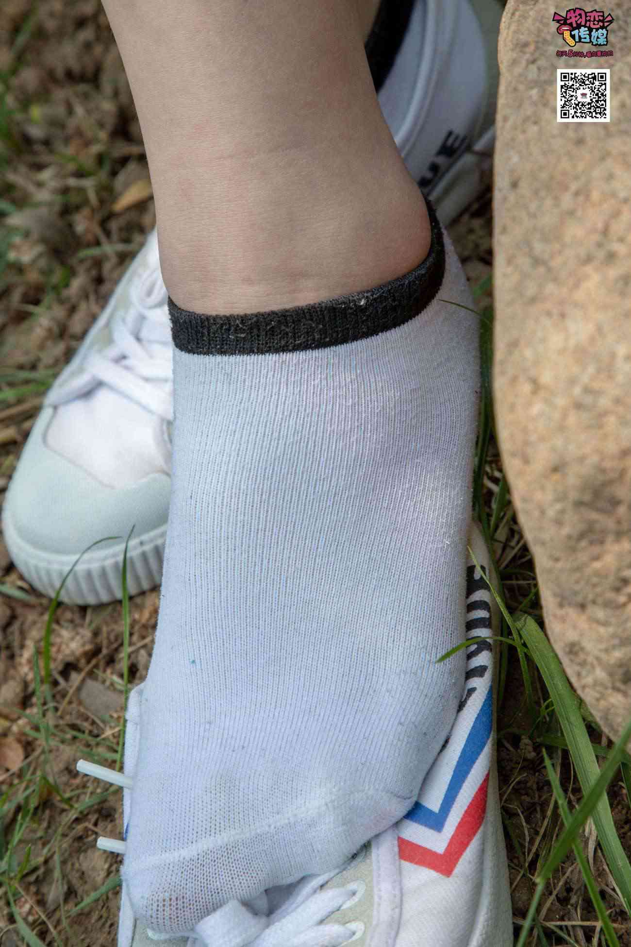 图片[106]-物恋传媒 No.009 纯纯的邻家小妹哦，小白鞋下藏着什么样的棉袜呢 [187P] – 速更版-美库
