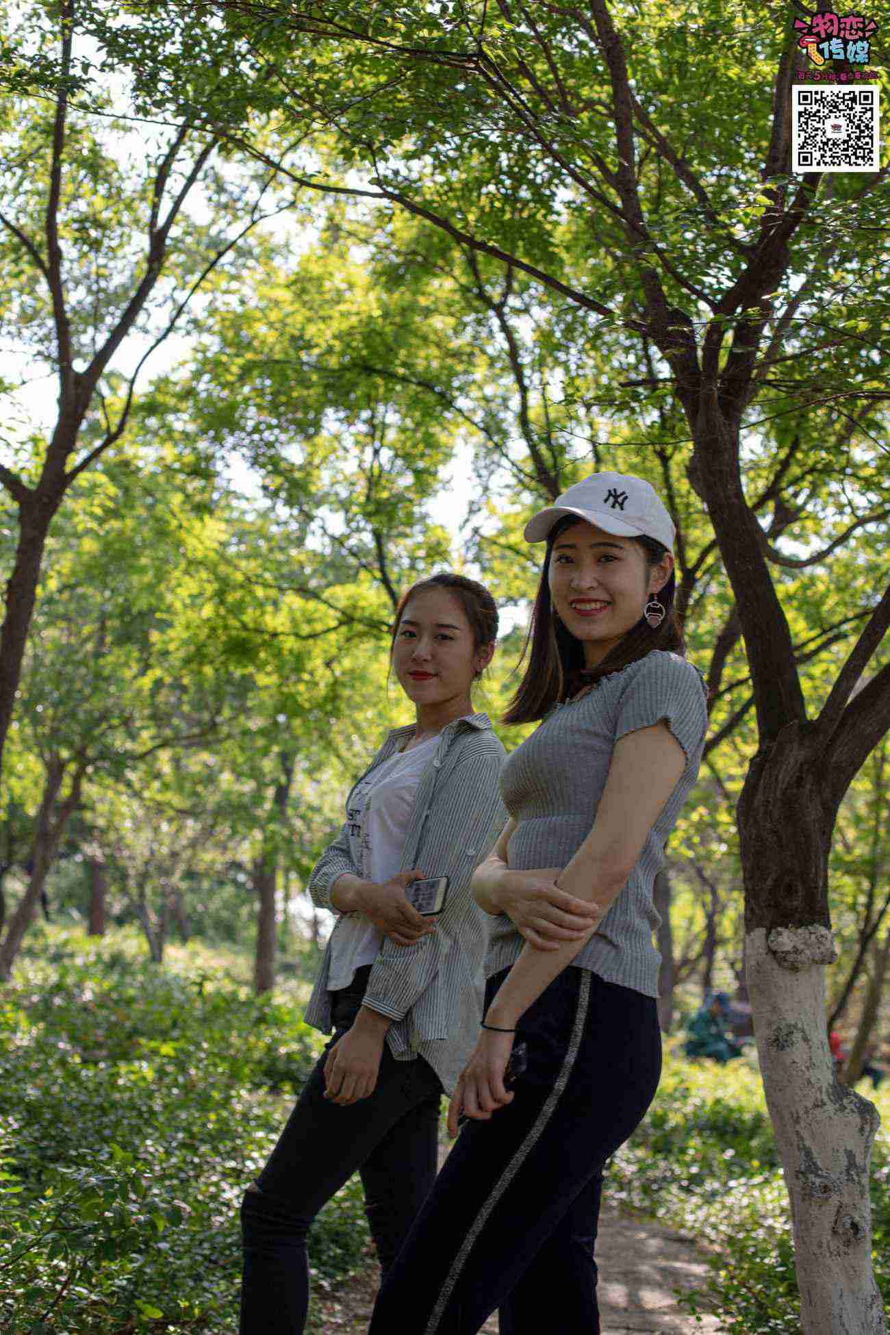 图片[74]-[物恋传媒] NO.010 纯的闺蜜情，纯纯的鞋子与棉袜 [209P] – 速更版-美库