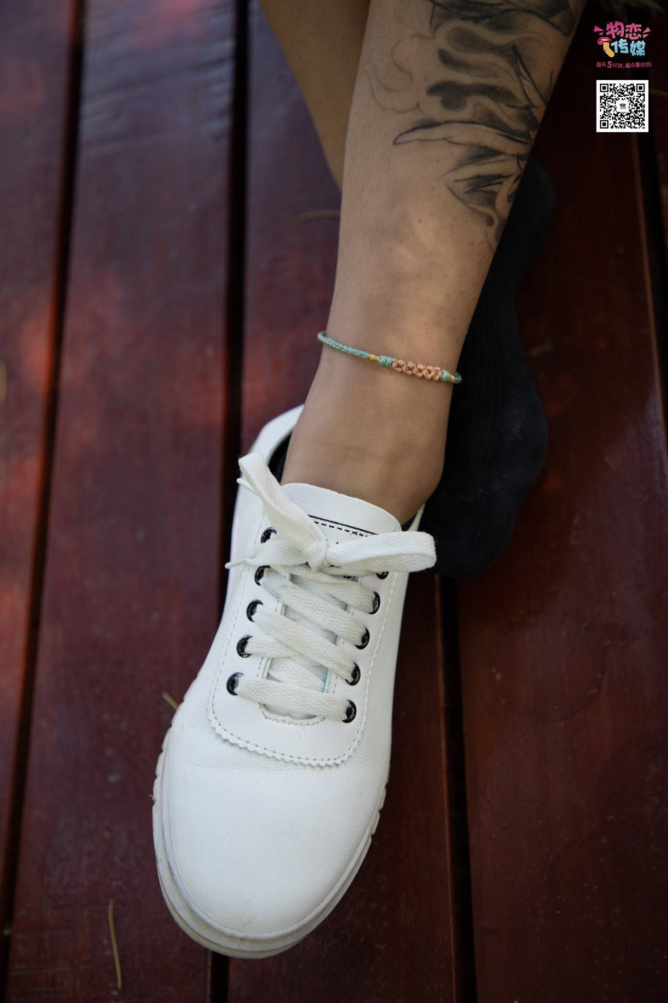 图片[81]-物恋传媒 No.011 纯纯的邻家小妹,小白鞋搭配黑色船袜,清凉一夏 [187P] – 速更版-美库