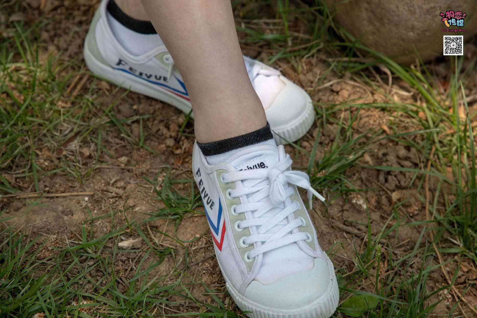 图片[124]-物恋传媒 No.009 纯纯的邻家小妹哦，小白鞋下藏着什么样的棉袜呢 [187P] – 速更版-美库