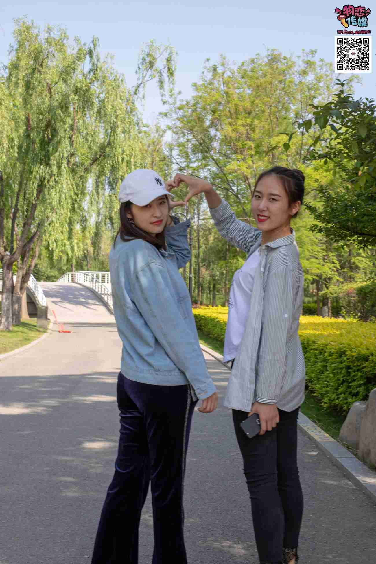 图片[84]-[物恋传媒] NO.010 纯的闺蜜情，纯纯的鞋子与棉袜 [209P] – 速更版-美库