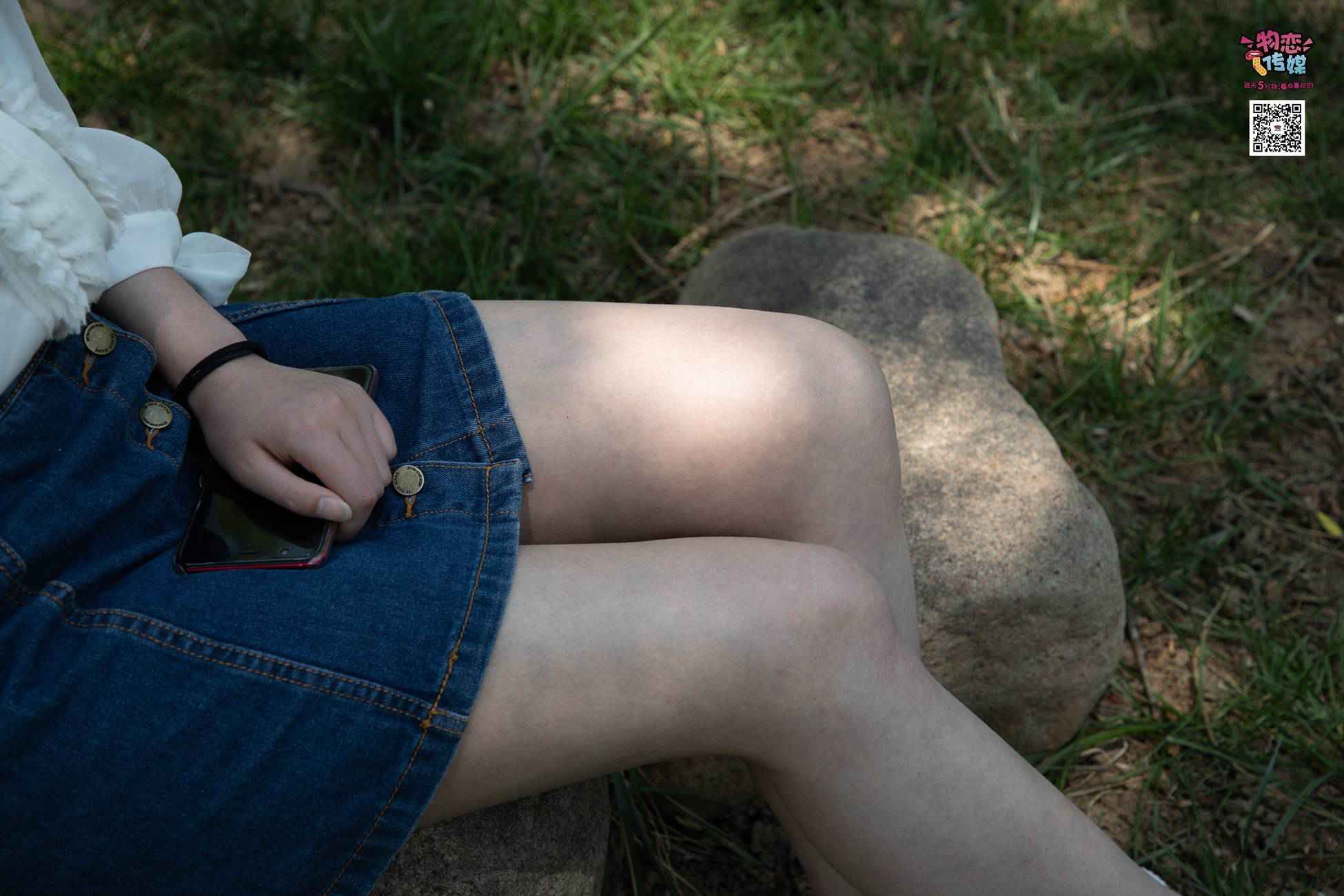 图片[126]-物恋传媒 No.009 纯纯的邻家小妹哦，小白鞋下藏着什么样的棉袜呢 [187P] – 速更版-美库