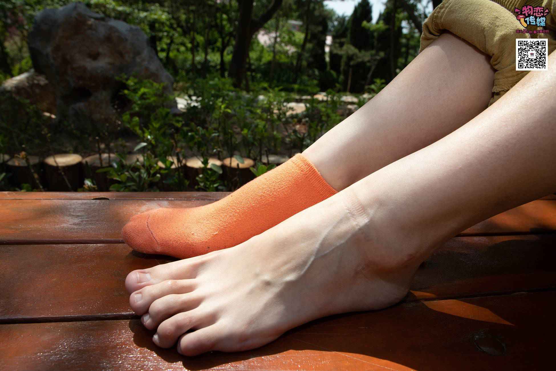 图片[68]-物恋传媒 No.013 气质独特的邻家小妹,粉色小棉袜加白袜哦 [187P] – 速更版-美库