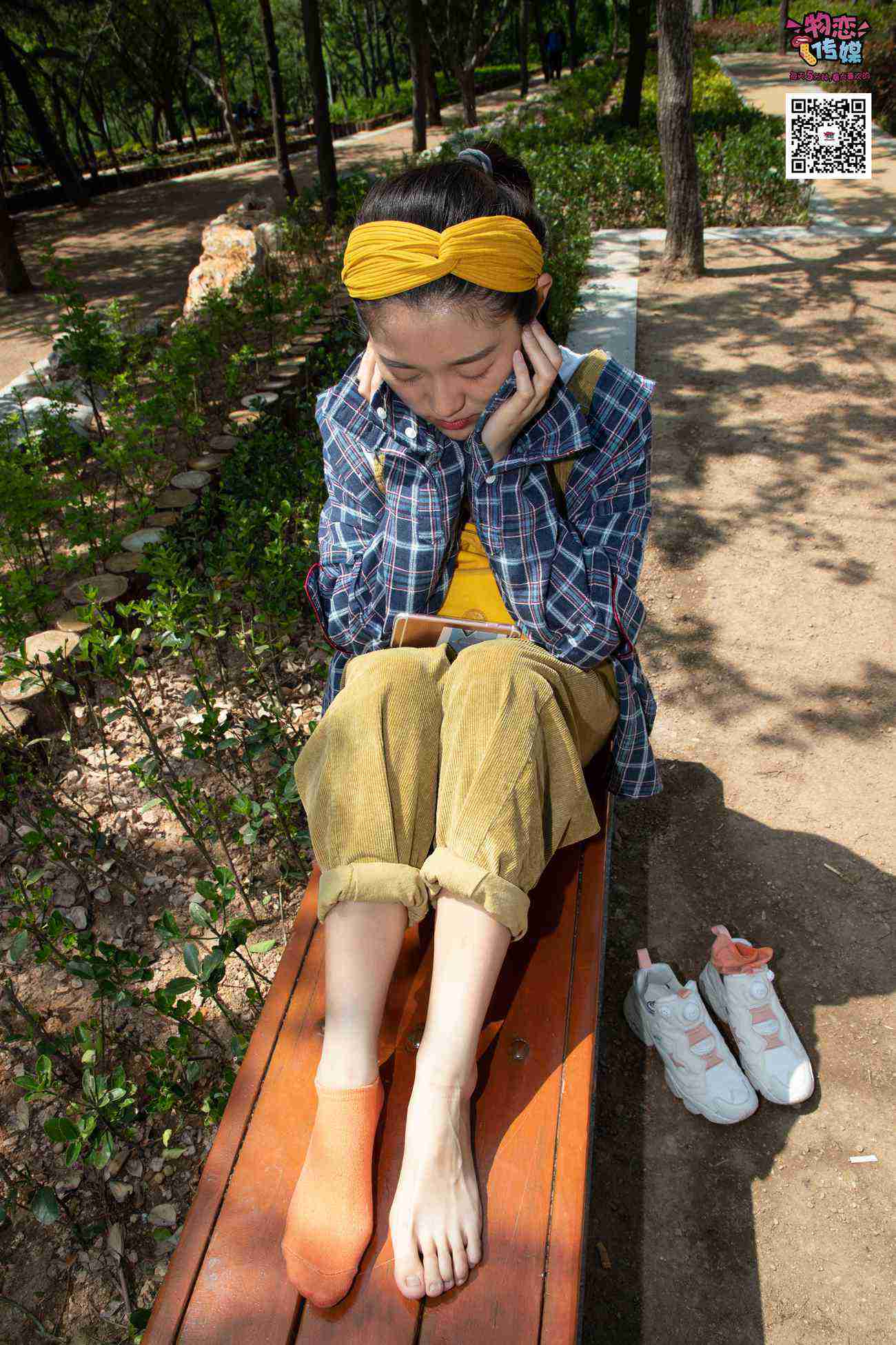 图片[69]-物恋传媒 No.013 气质独特的邻家小妹,粉色小棉袜加白袜哦 [187P] – 速更版-美库