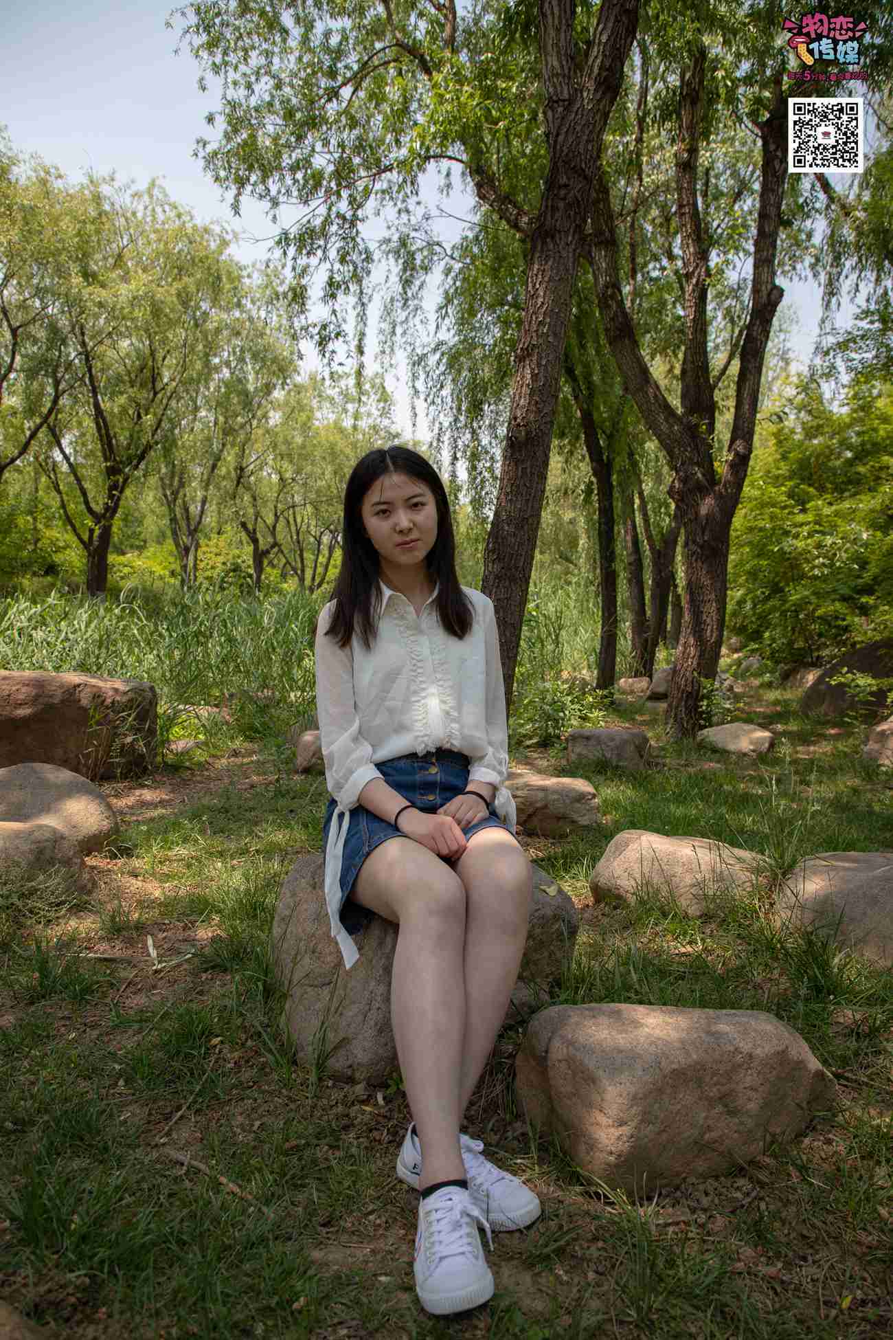 图片[130]-物恋传媒 No.009 纯纯的邻家小妹哦，小白鞋下藏着什么样的棉袜呢 [187P] – 速更版-美库