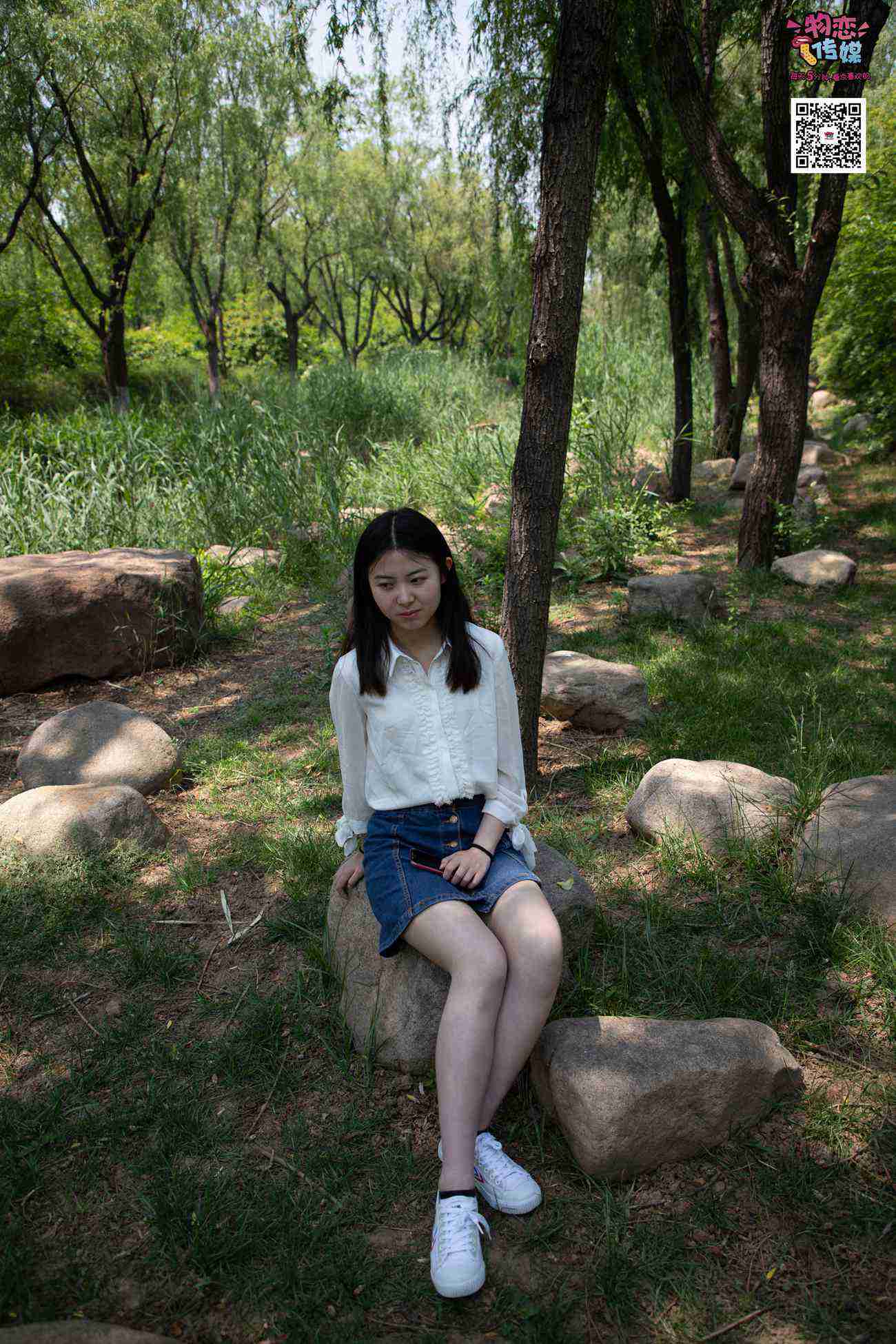 图片[134]-物恋传媒 No.009 纯纯的邻家小妹哦，小白鞋下藏着什么样的棉袜呢 [187P] – 速更版-美库