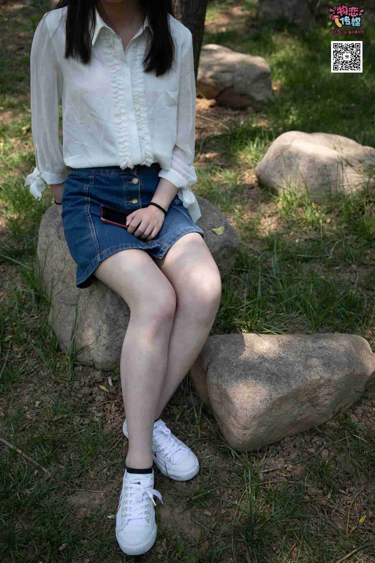 图片[135]-物恋传媒 No.009 纯纯的邻家小妹哦，小白鞋下藏着什么样的棉袜呢 [187P] – 速更版-美库