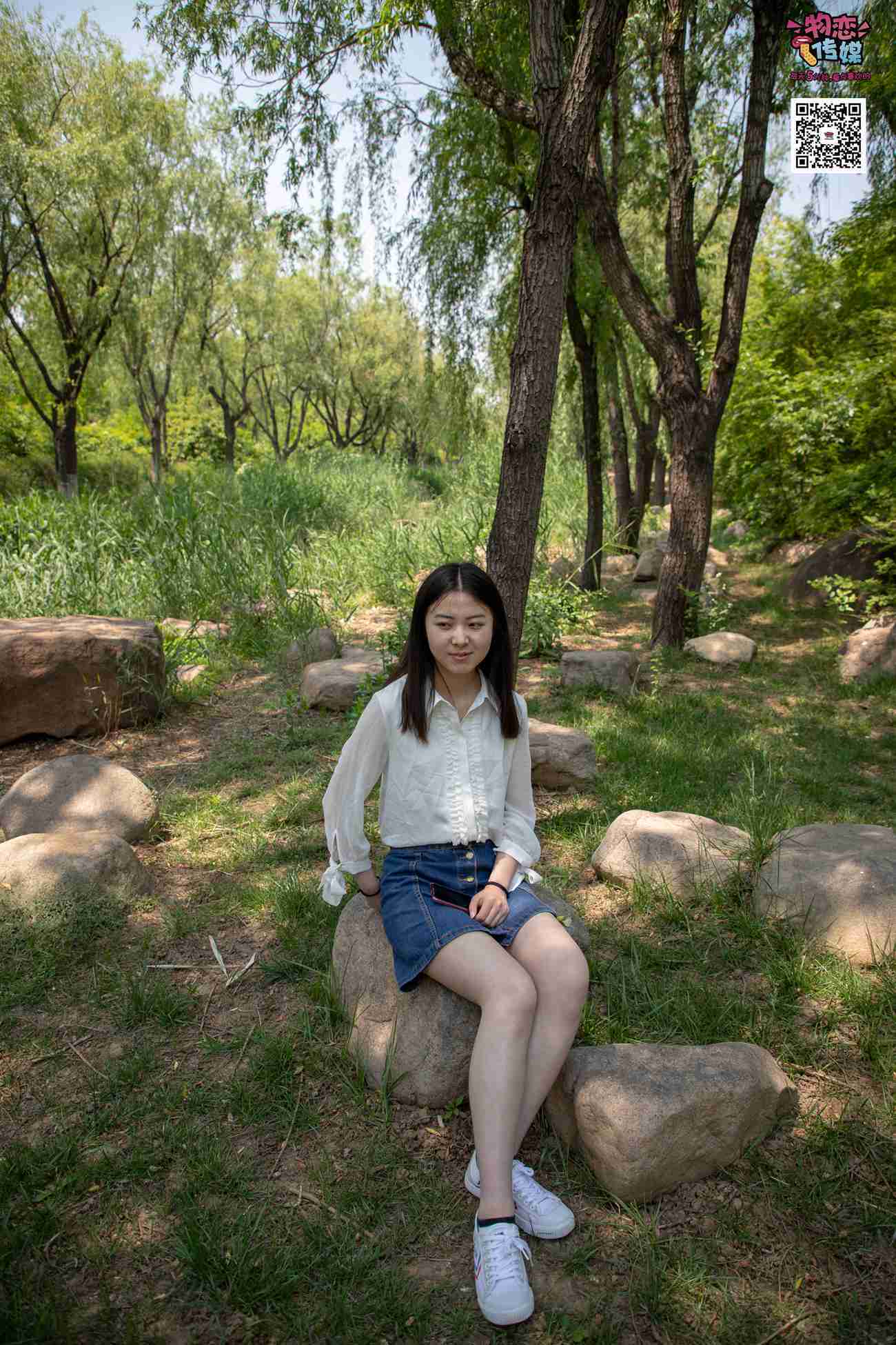 图片[140]-物恋传媒 No.009 纯纯的邻家小妹哦，小白鞋下藏着什么样的棉袜呢 [187P] – 速更版-美库