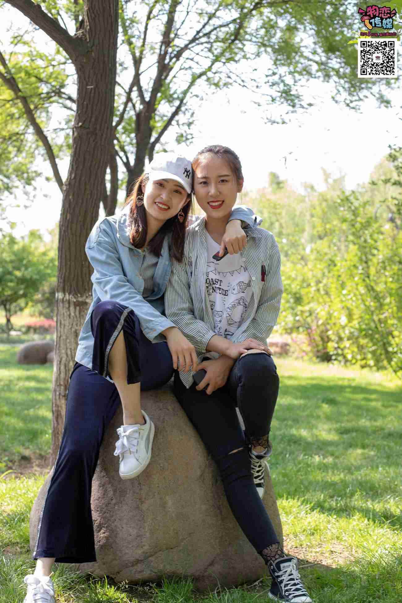 图片[94]-[物恋传媒] NO.010 纯的闺蜜情，纯纯的鞋子与棉袜 [209P] – 速更版-美库