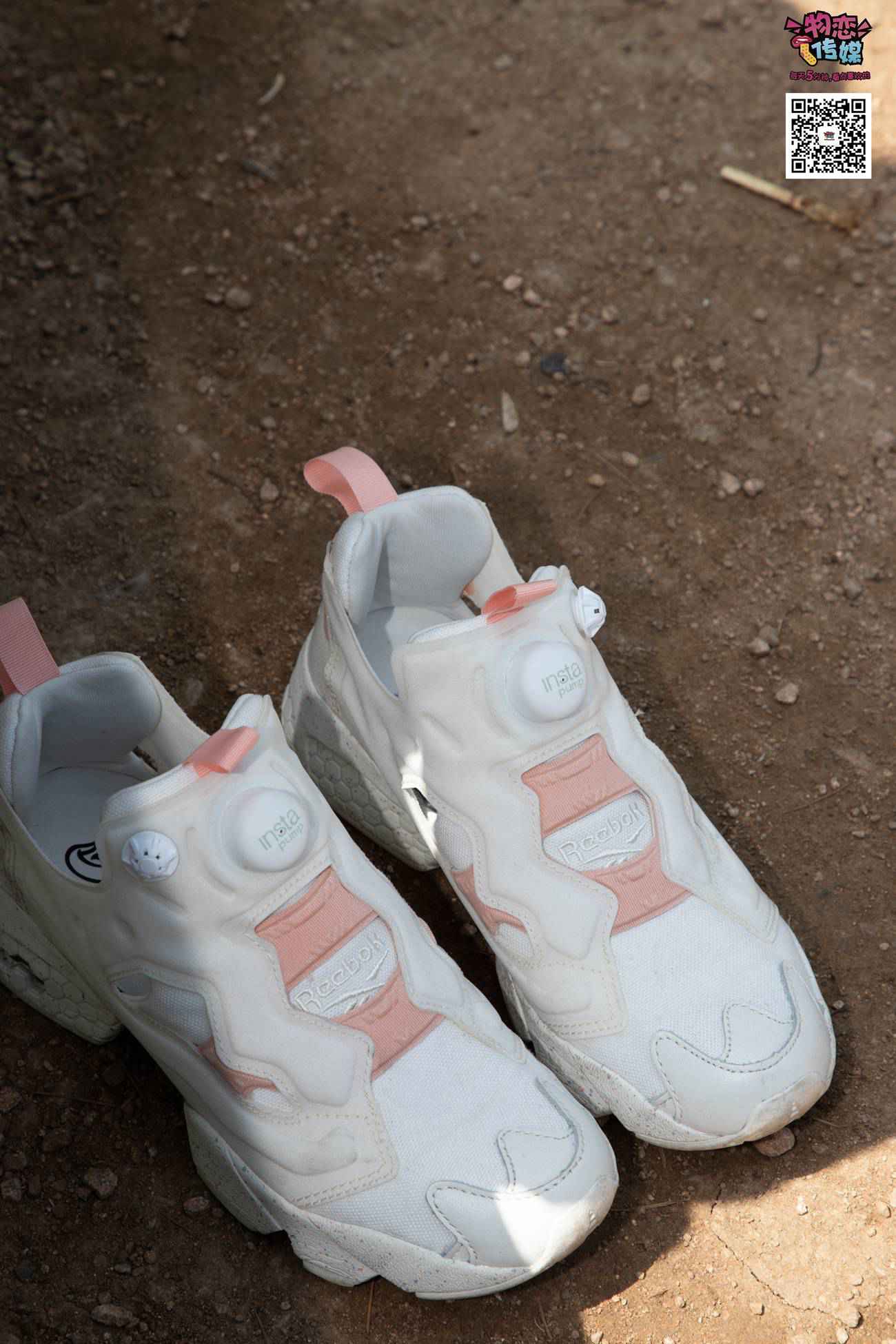 图片[78]-物恋传媒 No.013 气质独特的邻家小妹,粉色小棉袜加白袜哦 [187P] – 速更版-美库