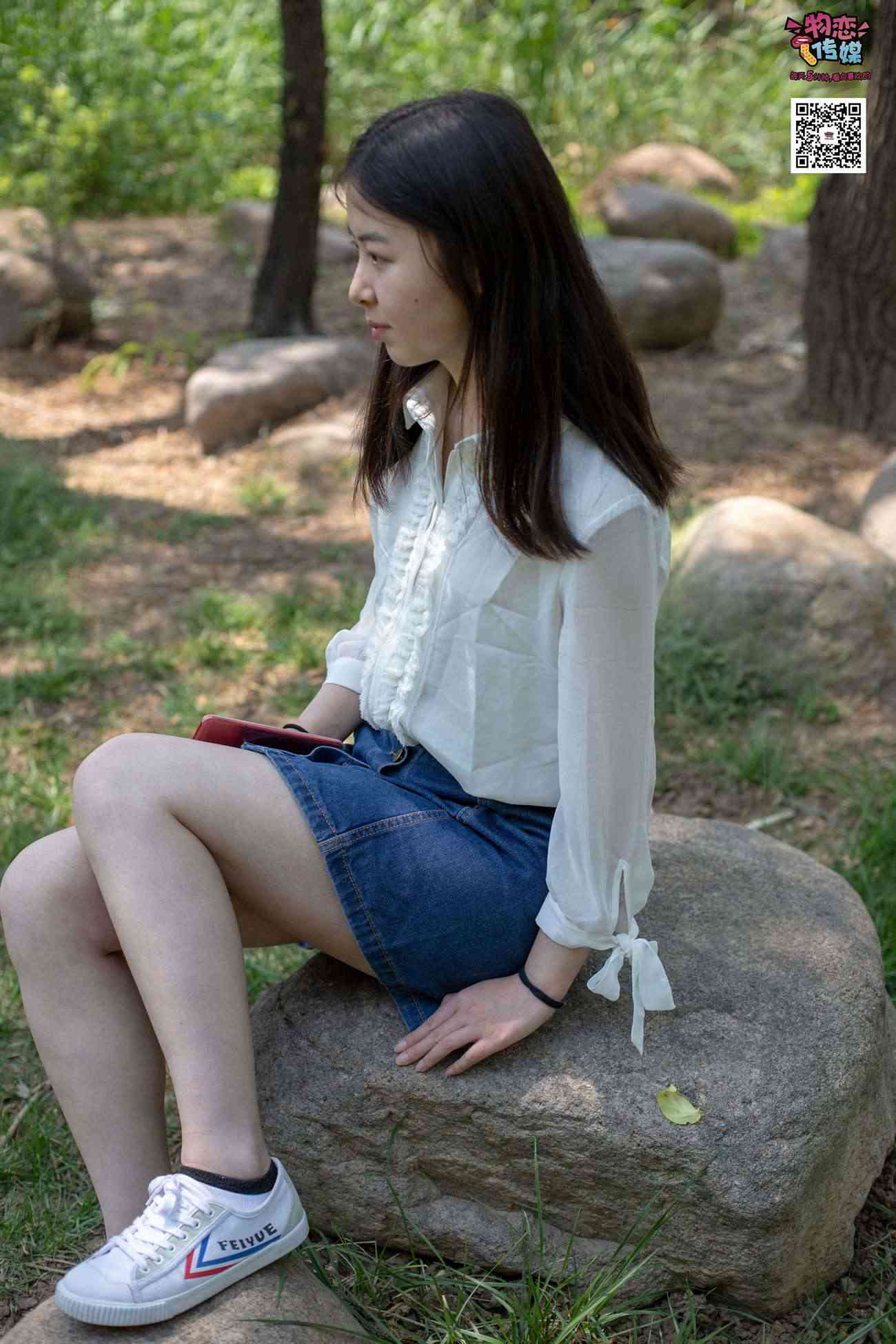 图片[147]-物恋传媒 No.009 纯纯的邻家小妹哦，小白鞋下藏着什么样的棉袜呢 [187P] – 速更版-美库