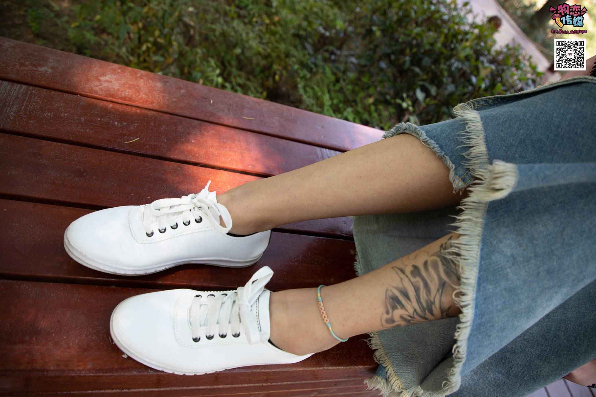 图片[98]-物恋传媒 No.011 纯纯的邻家小妹,小白鞋搭配黑色船袜,清凉一夏 [187P] – 速更版-美库