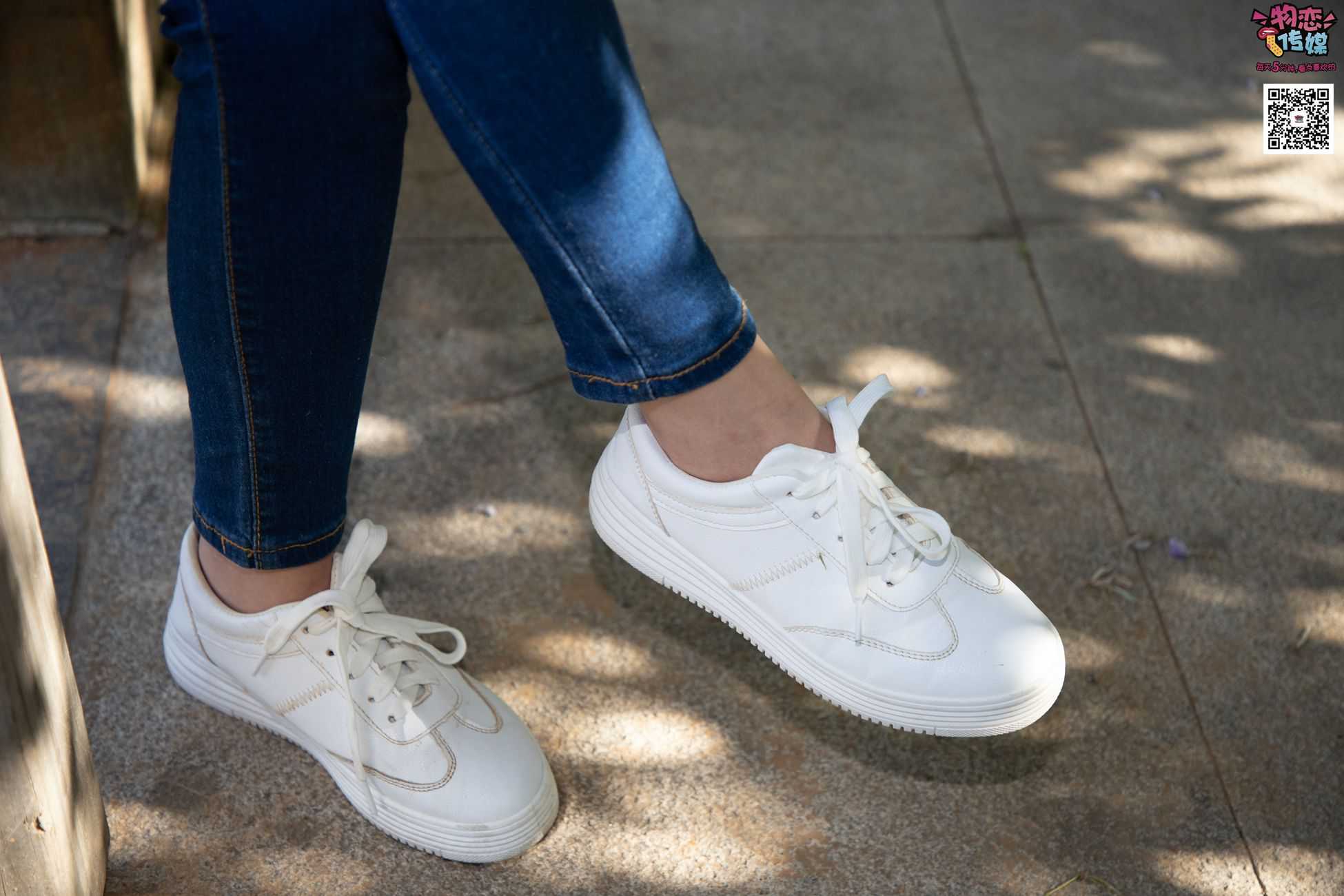 图片[94]-物恋传媒 No.012 娇小型小萝莉哦,猜猜我多大呢,小白板鞋搭配粉色棉袜 [124P] – 速更版-美库