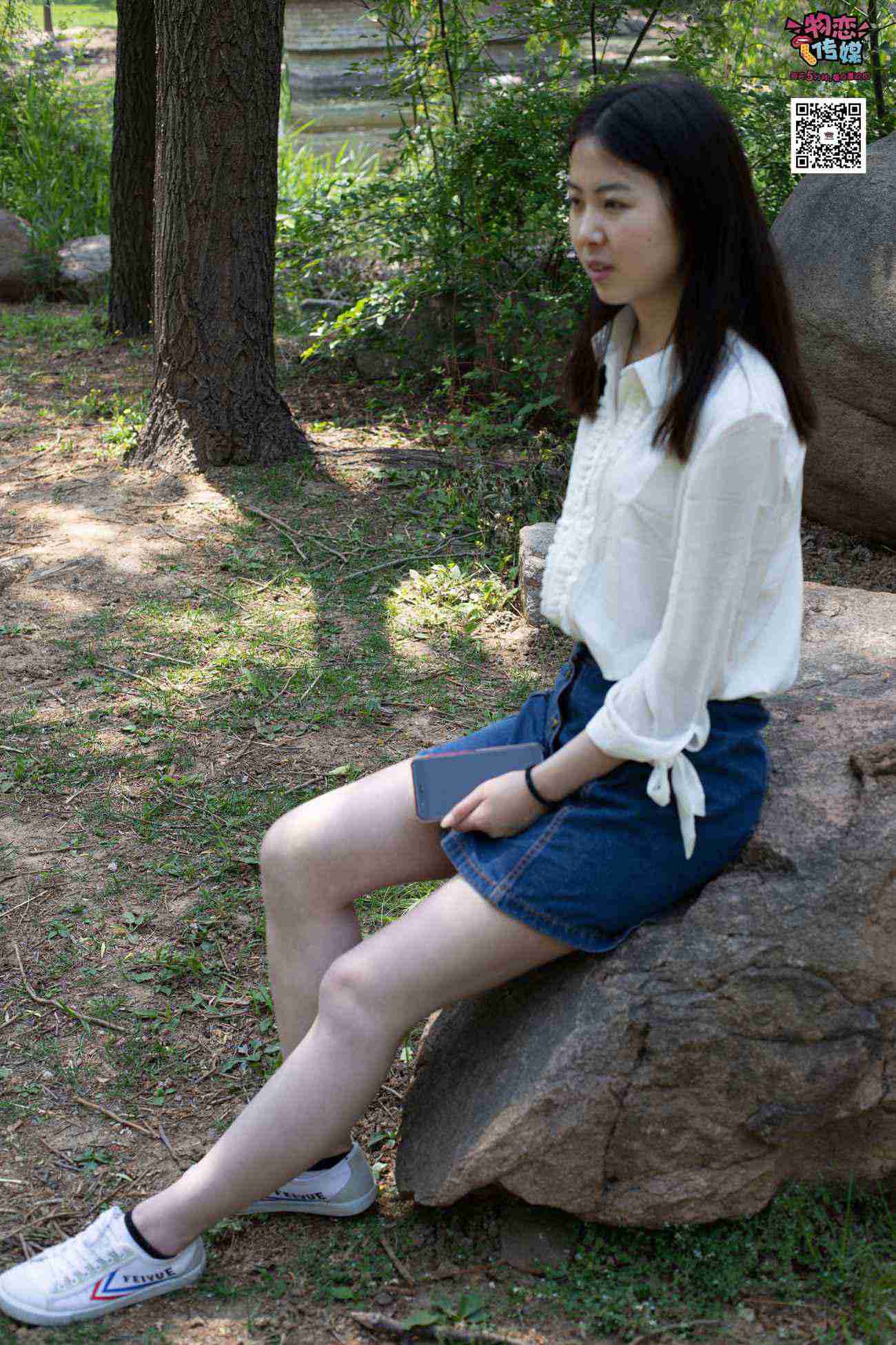 图片[159]-物恋传媒 No.009 纯纯的邻家小妹哦，小白鞋下藏着什么样的棉袜呢 [187P] – 速更版-美库