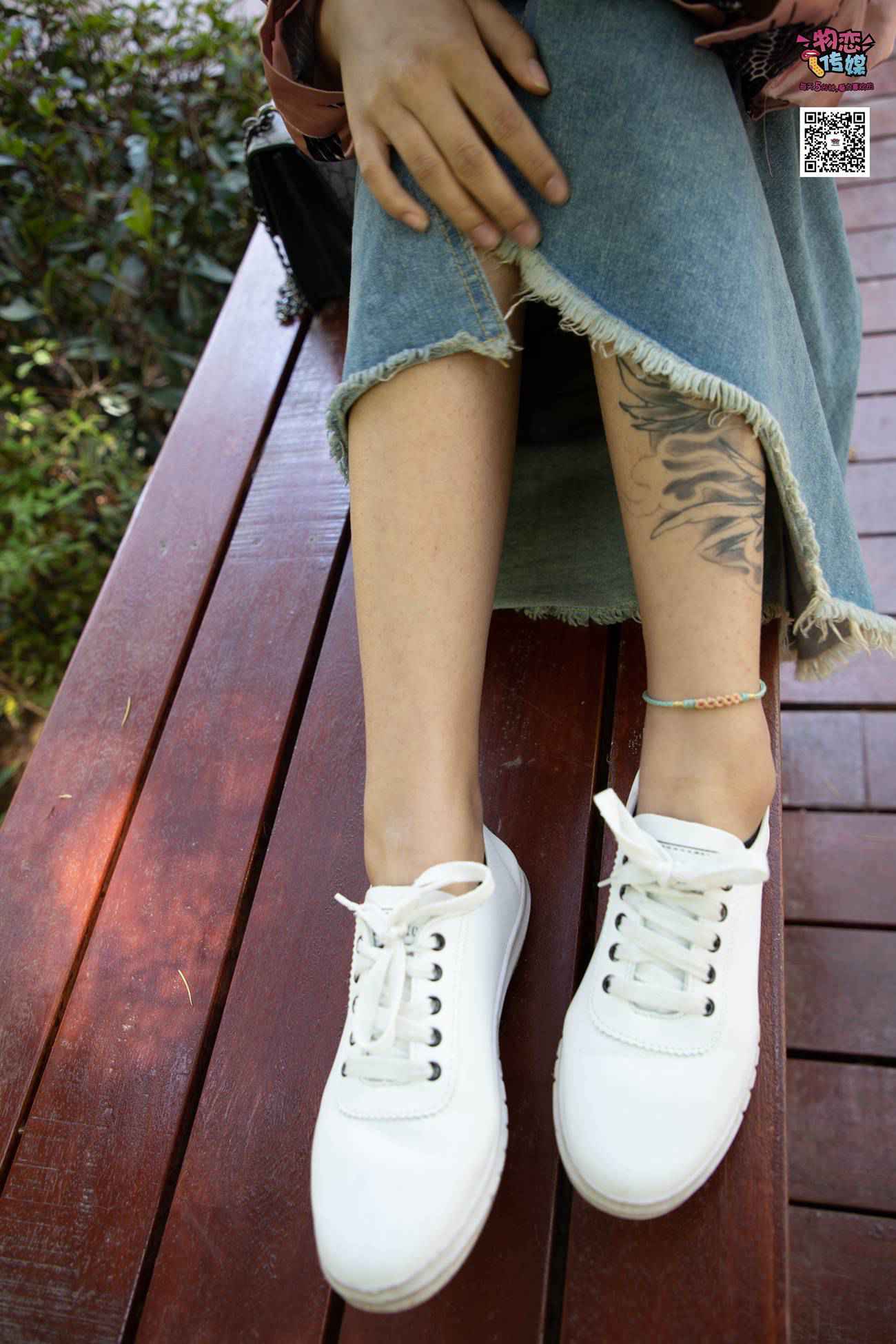 图片[107]-物恋传媒 No.011 纯纯的邻家小妹,小白鞋搭配黑色船袜,清凉一夏 [187P] – 速更版-美库