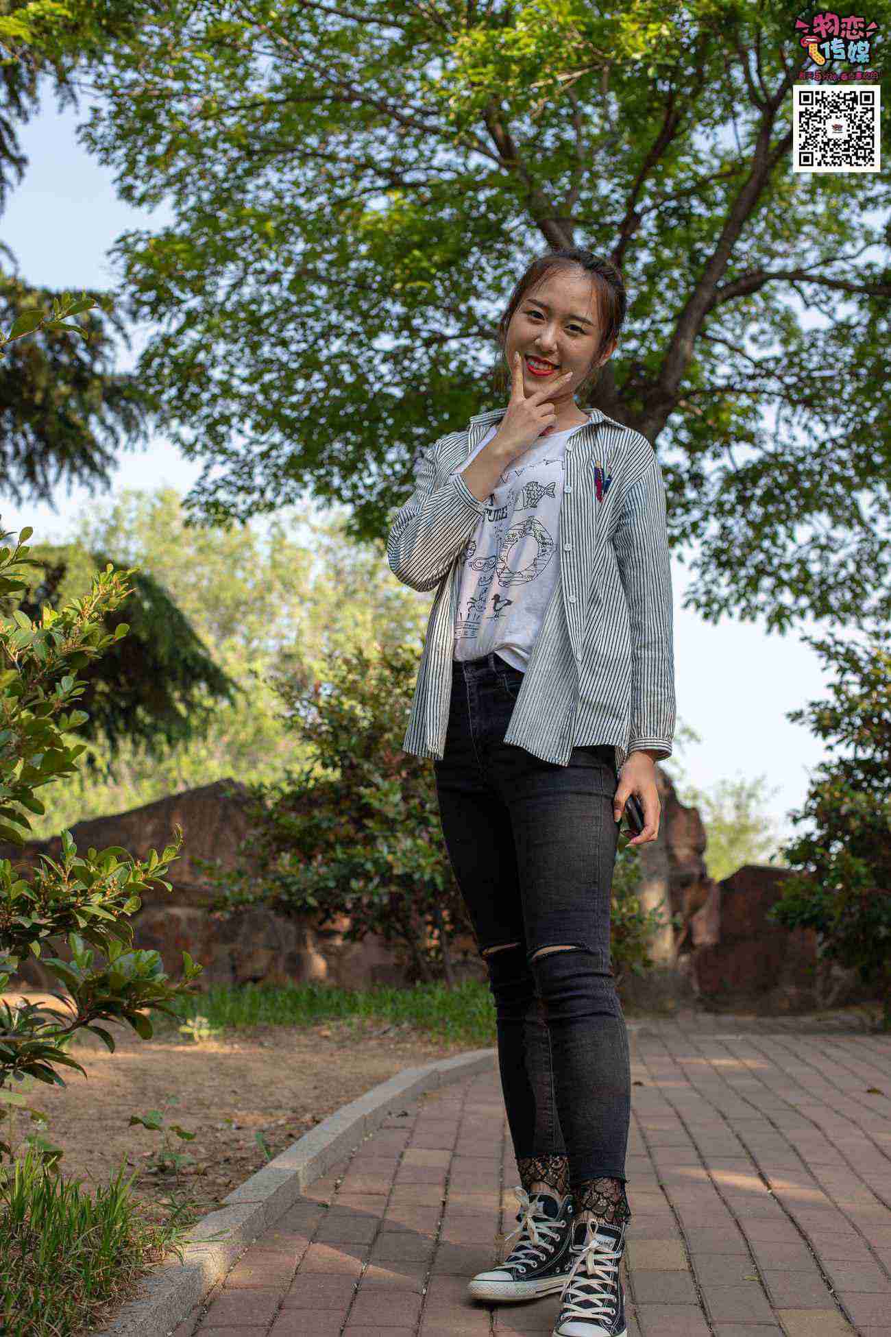 图片[110]-[物恋传媒] NO.010 纯的闺蜜情，纯纯的鞋子与棉袜 [209P] – 速更版-美库