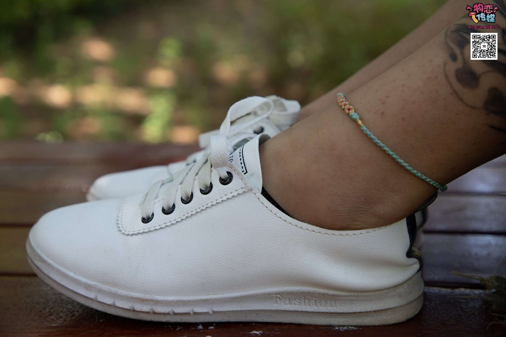 图片[110]-物恋传媒 No.011 纯纯的邻家小妹,小白鞋搭配黑色船袜,清凉一夏 [187P] – 速更版-美库