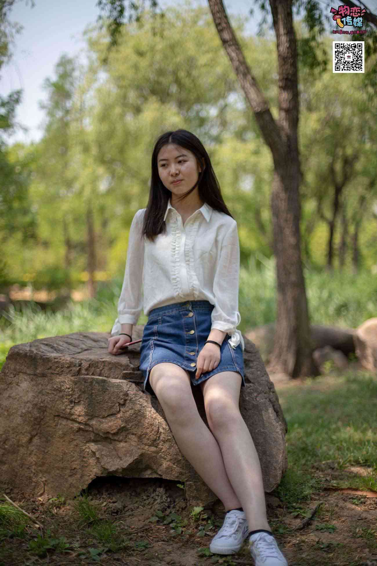 图片[167]-物恋传媒 No.009 纯纯的邻家小妹哦，小白鞋下藏着什么样的棉袜呢 [187P] – 速更版-美库