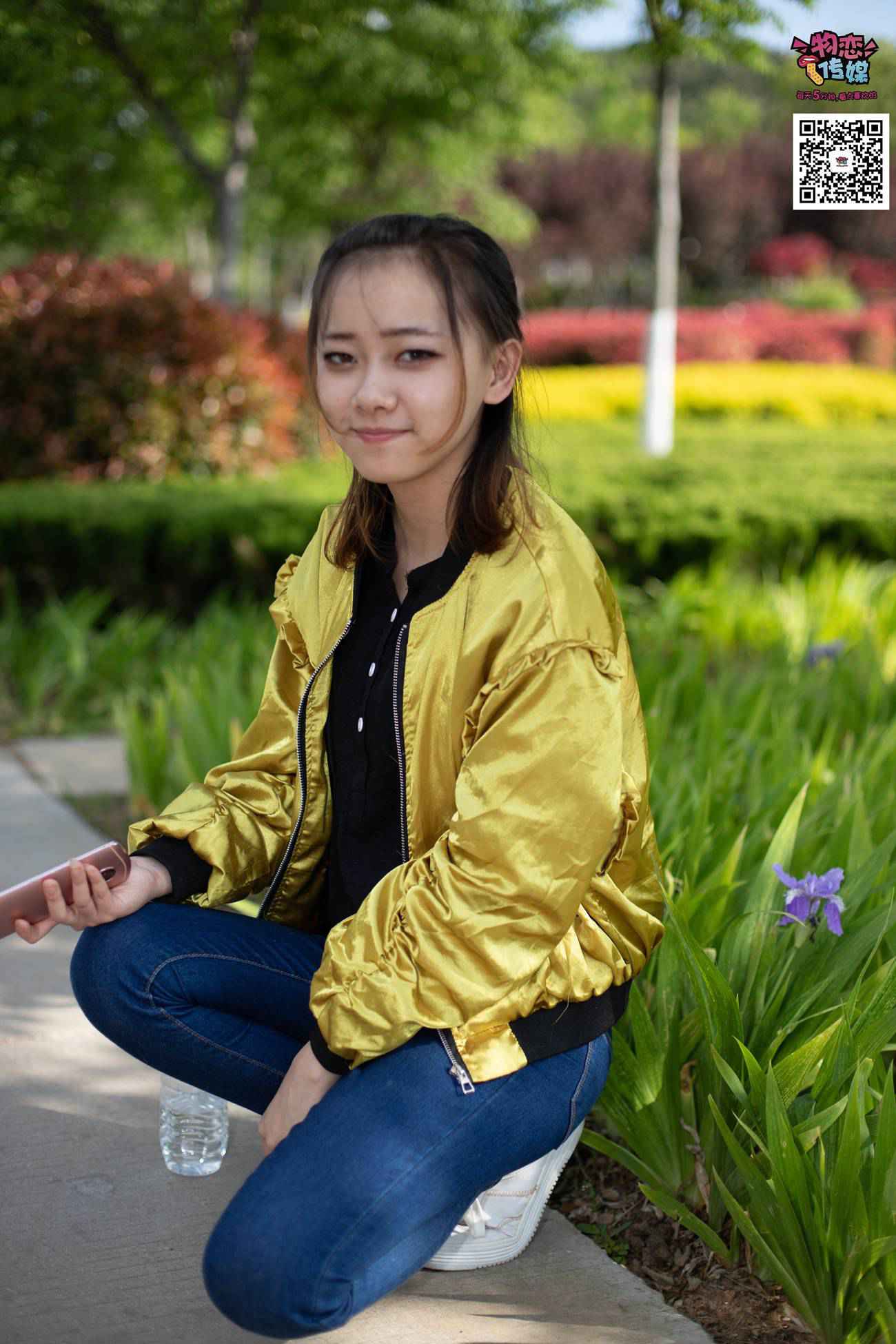 图片[105]-物恋传媒 No.012 娇小型小萝莉哦,猜猜我多大呢,小白板鞋搭配粉色棉袜 [124P] – 速更版-美库