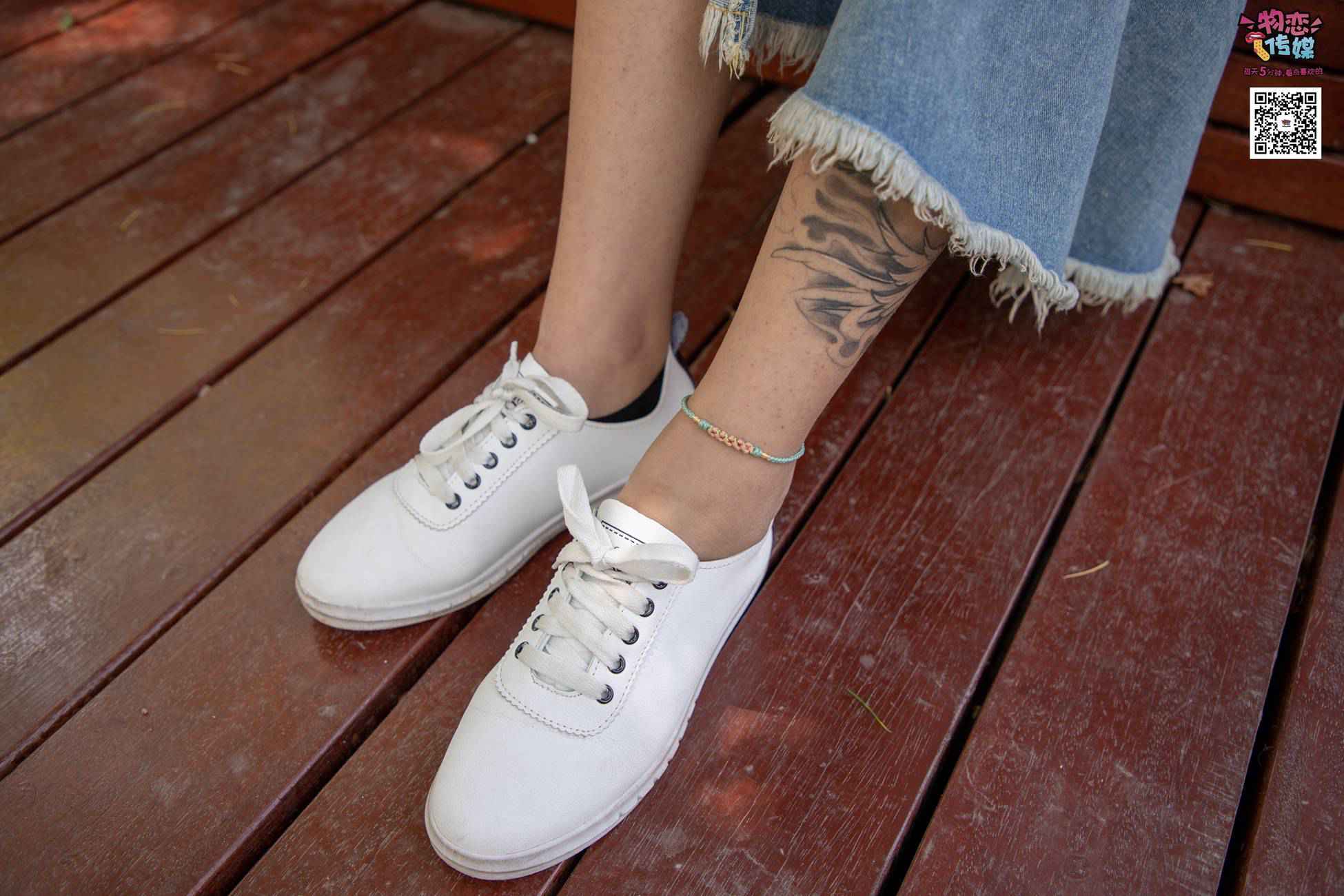 图片[121]-物恋传媒 No.011 纯纯的邻家小妹,小白鞋搭配黑色船袜,清凉一夏 [187P] – 速更版-美库