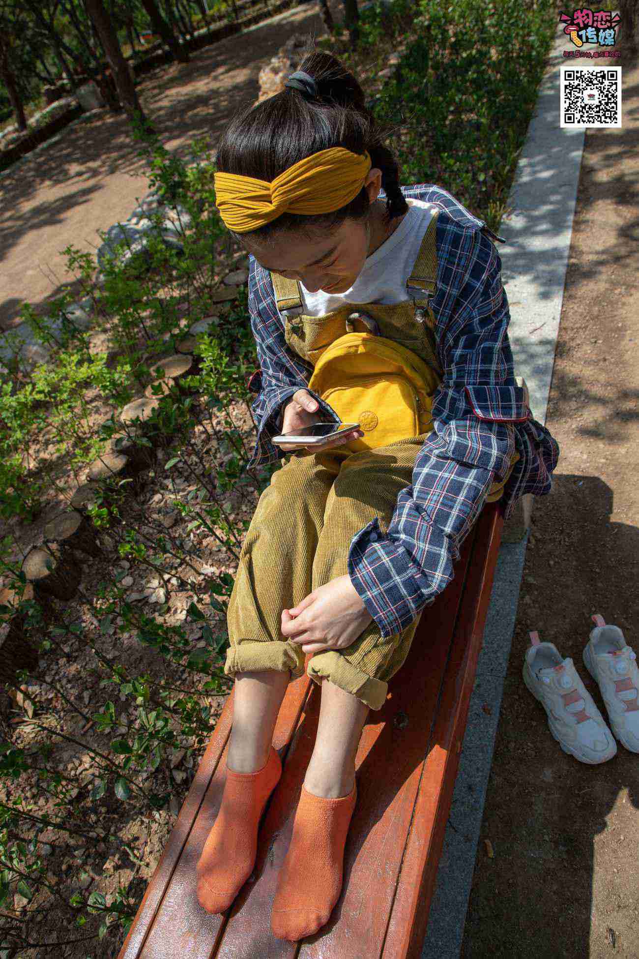 图片[105]-物恋传媒 No.013 气质独特的邻家小妹,粉色小棉袜加白袜哦 [187P] – 速更版-美库