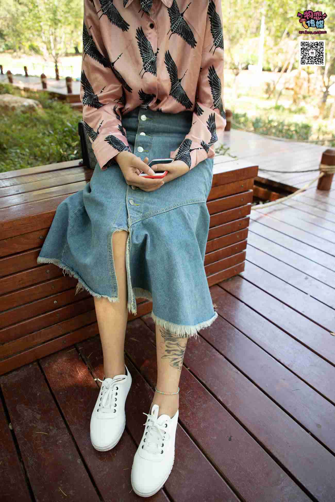 图片[129]-物恋传媒 No.011 纯纯的邻家小妹,小白鞋搭配黑色船袜,清凉一夏 [187P] – 速更版-美库