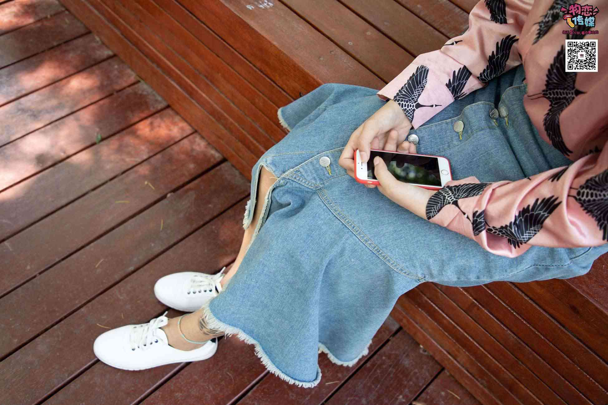 图片[131]-物恋传媒 No.011 纯纯的邻家小妹,小白鞋搭配黑色船袜,清凉一夏 [187P] – 速更版-美库