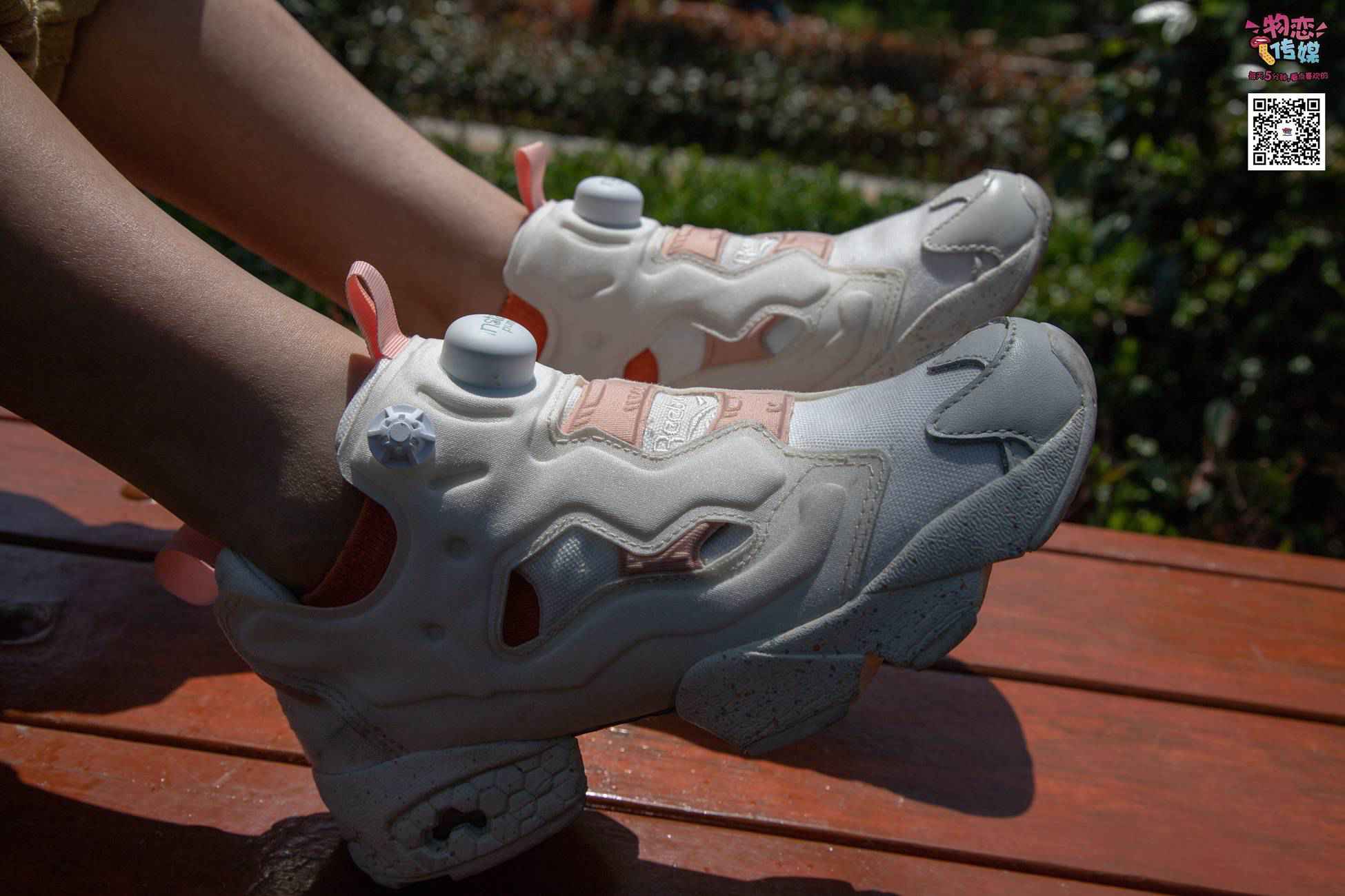 图片[128]-物恋传媒 No.013 气质独特的邻家小妹,粉色小棉袜加白袜哦 [187P] – 速更版-美库