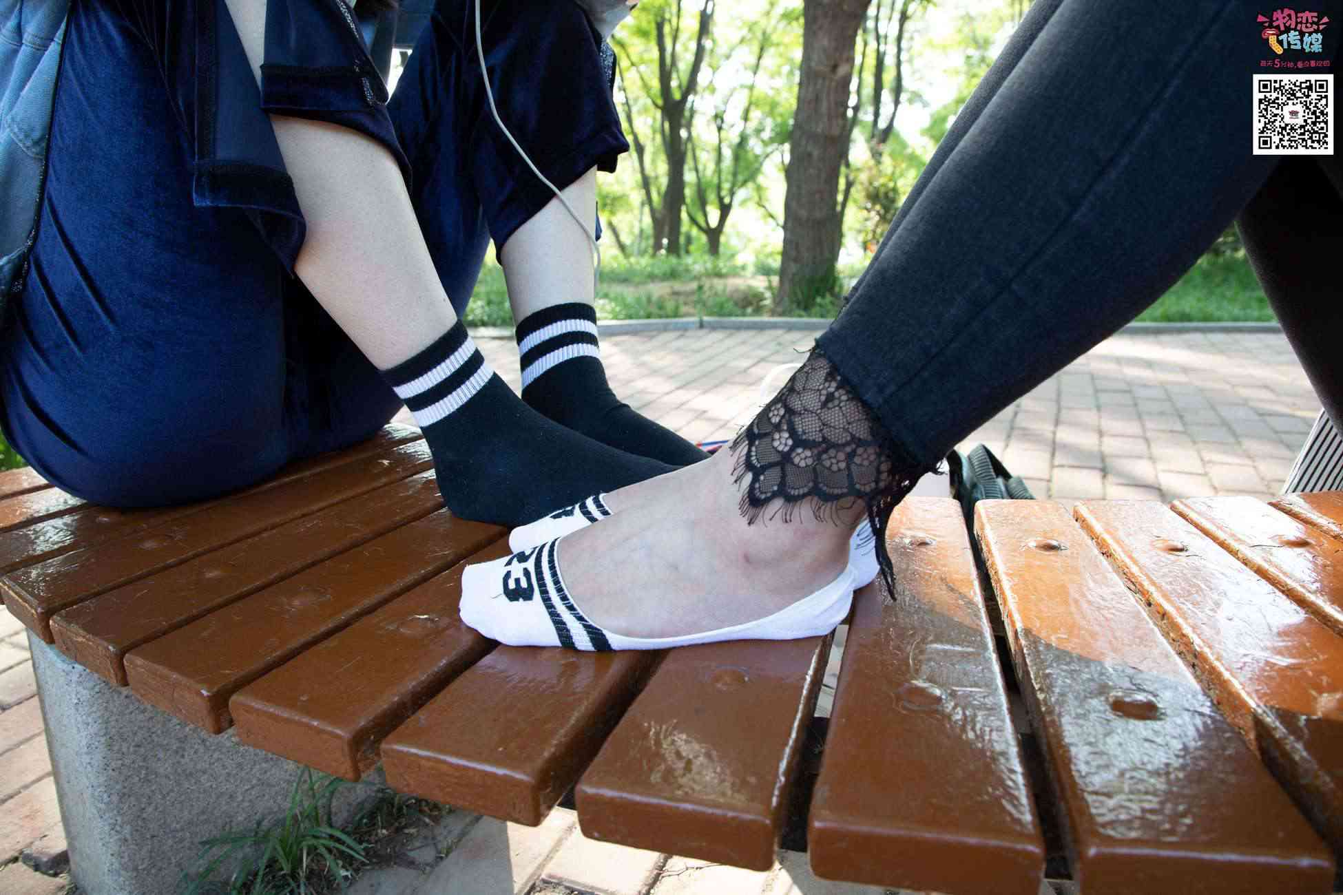 图片[155]-[物恋传媒] NO.010 纯的闺蜜情，纯纯的鞋子与棉袜 [209P] – 速更版-美库