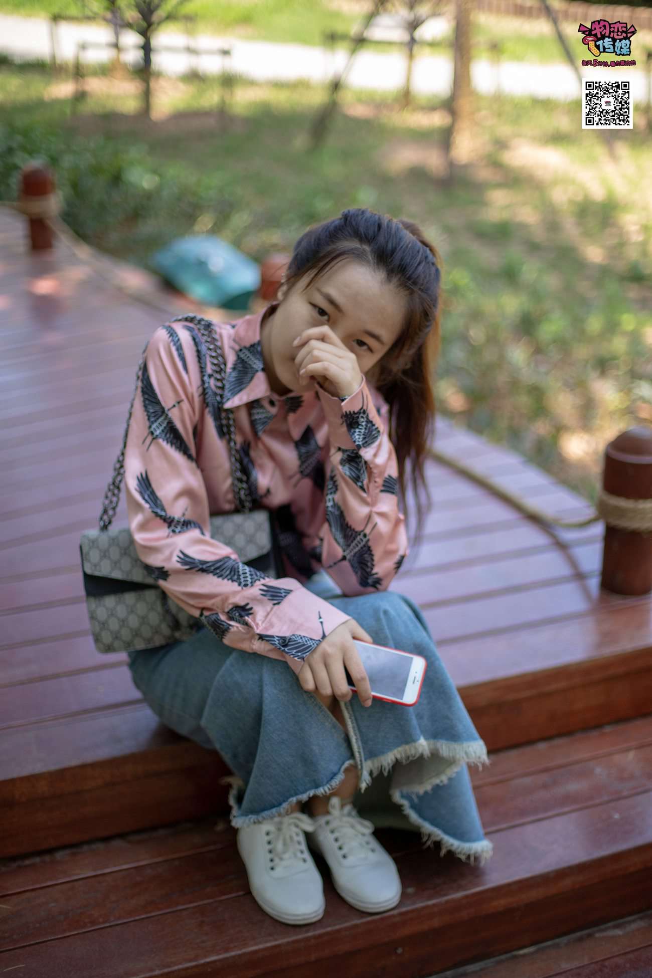 图片[159]-物恋传媒 No.011 纯纯的邻家小妹,小白鞋搭配黑色船袜,清凉一夏 [187P] – 速更版-美库