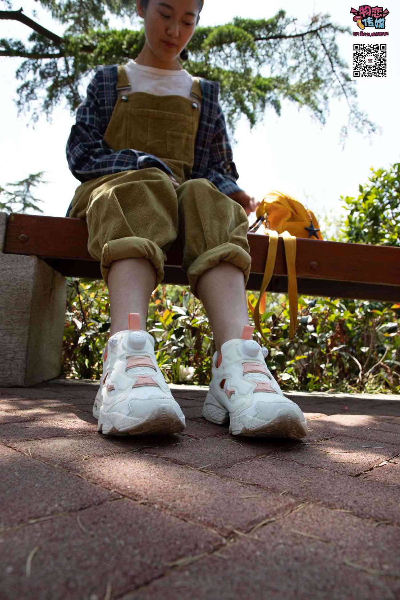 图片[140]-物恋传媒 No.013 气质独特的邻家小妹,粉色小棉袜加白袜哦 [187P] – 速更版-美库