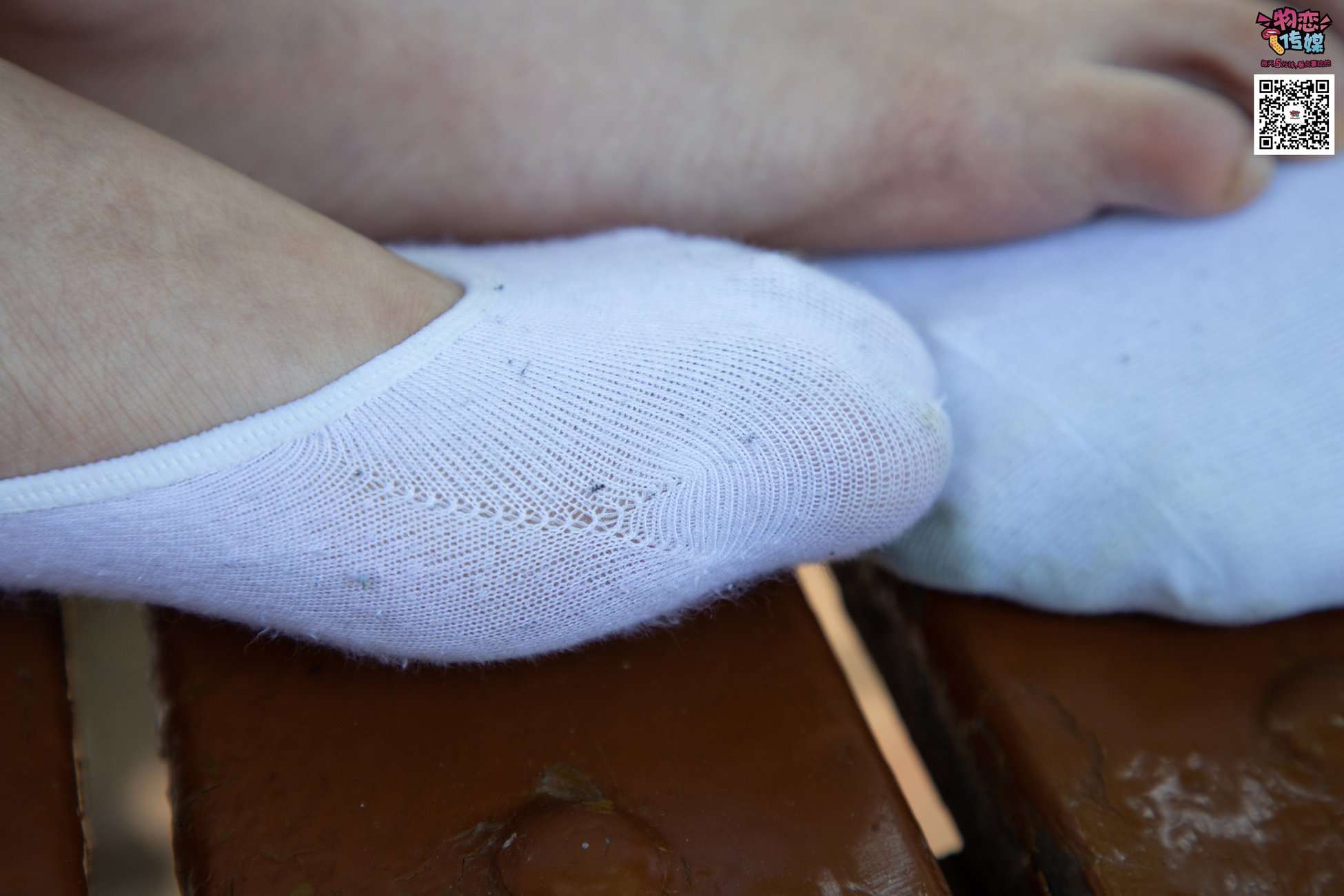 图片[174]-[物恋传媒] NO.010 纯的闺蜜情，纯纯的鞋子与棉袜 [209P] – 速更版-美库