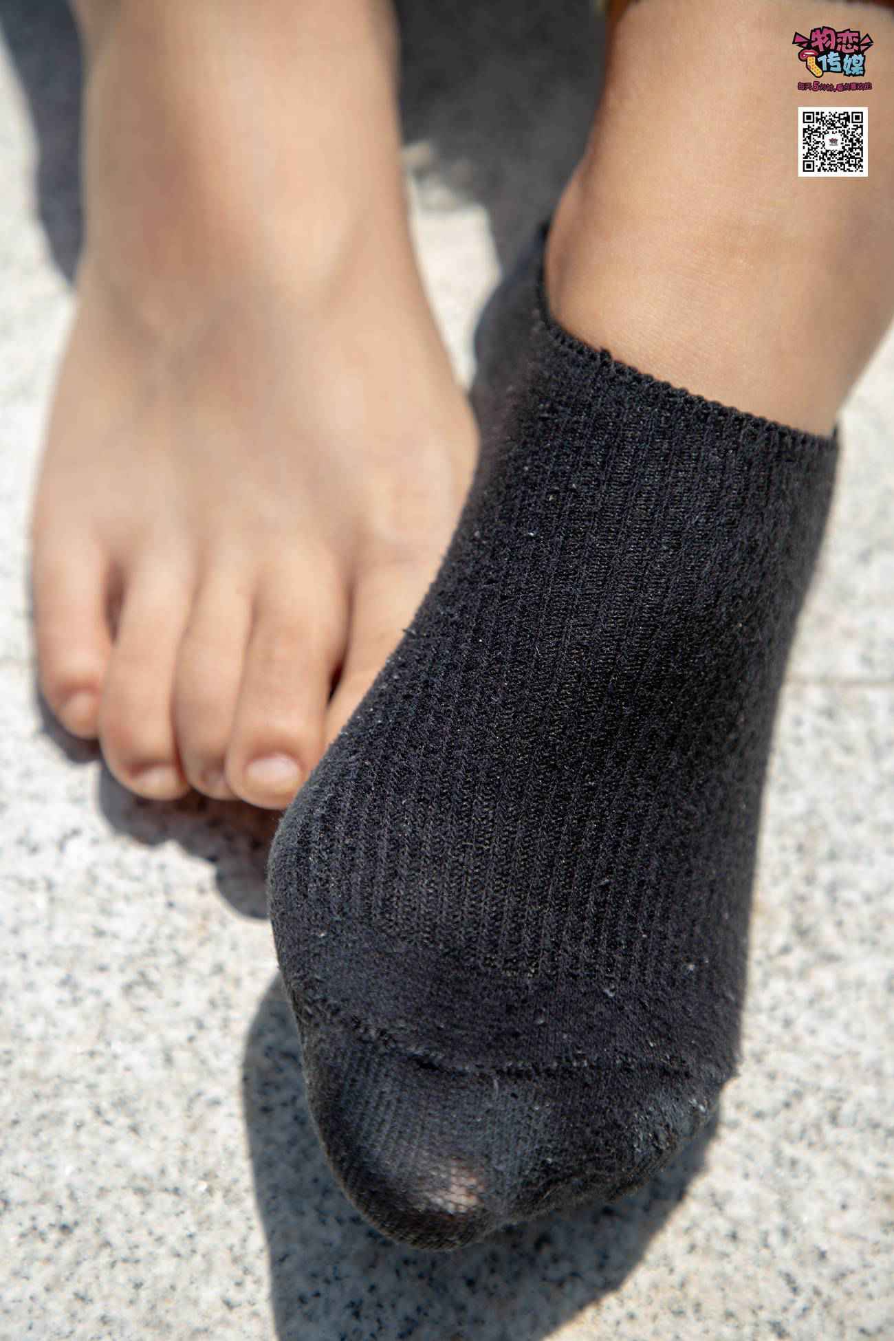 图片[179]-物恋传媒 No.011 纯纯的邻家小妹,小白鞋搭配黑色船袜,清凉一夏 [187P] – 速更版-美库