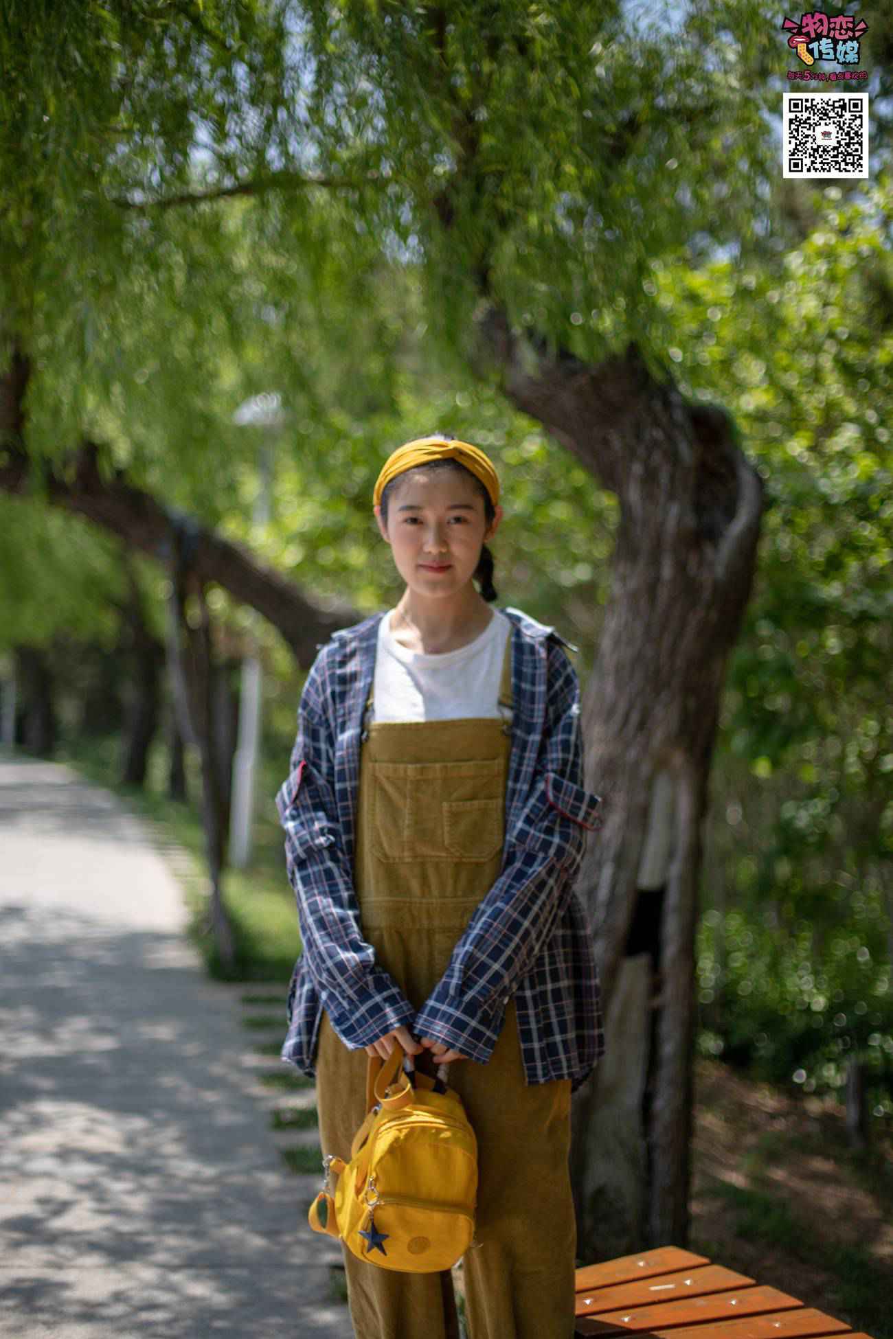 图片[173]-物恋传媒 No.013 气质独特的邻家小妹,粉色小棉袜加白袜哦 [187P] – 速更版-美库