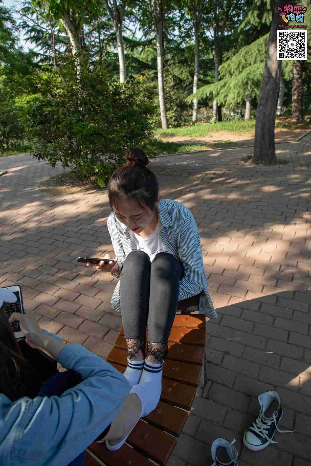 图片[202]-[物恋传媒] NO.010 纯的闺蜜情，纯纯的鞋子与棉袜 [209P] – 速更版-美库