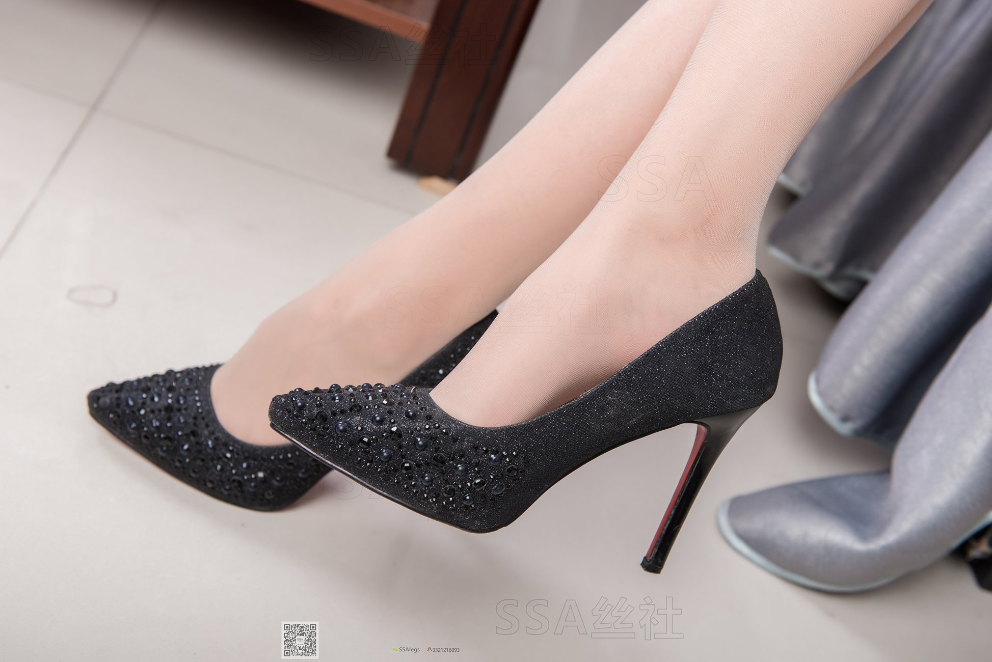 图片[22]-[SSA丝社]超清写真 NO.048 兰兰 沙发上的条纹裙[122P] – 速更版-美库