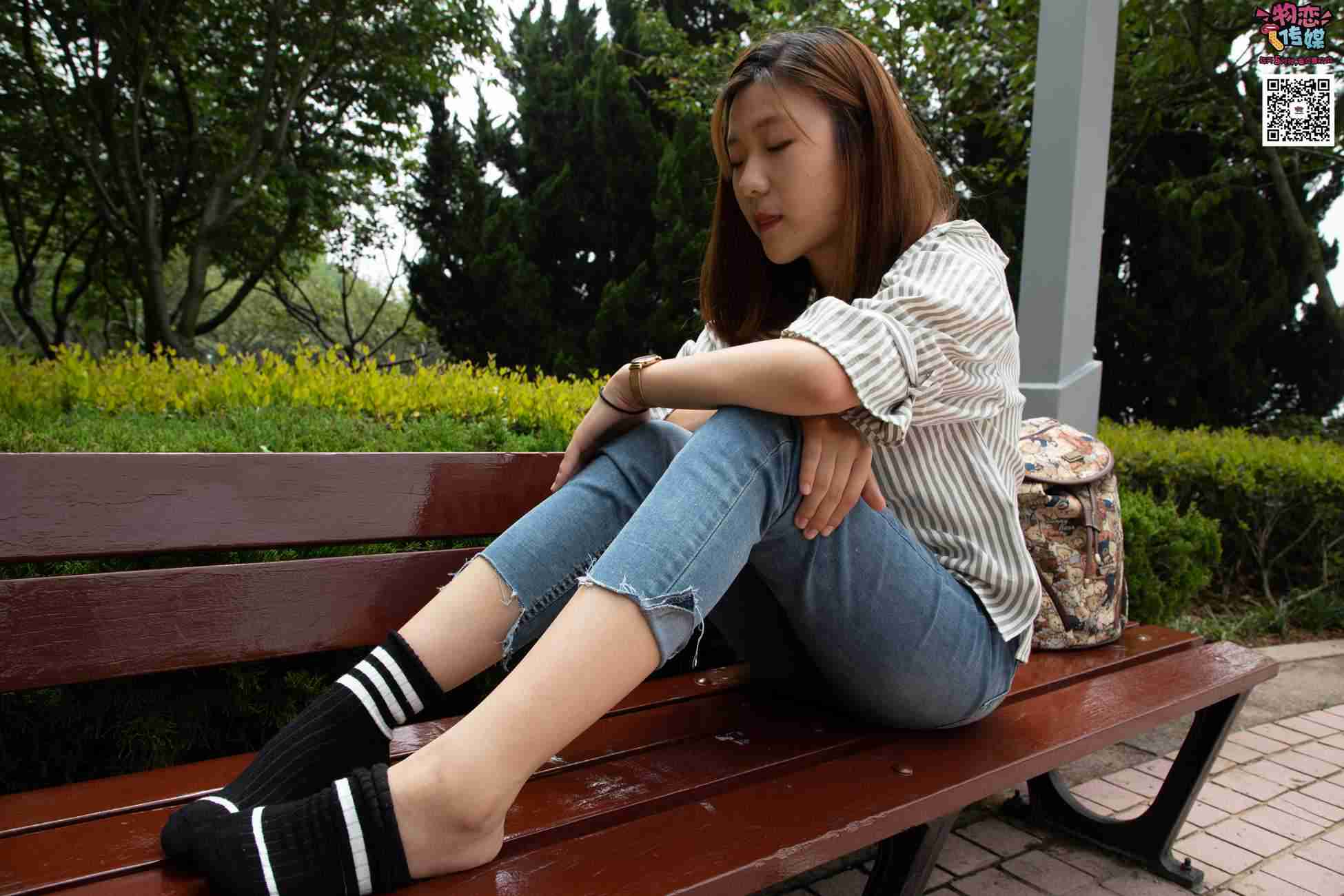 图片[11]-物恋传媒 No.014 高冷风格的大一小姐姐哦,小白鞋搭配粉色船袜 [237P] – 速更版-美库