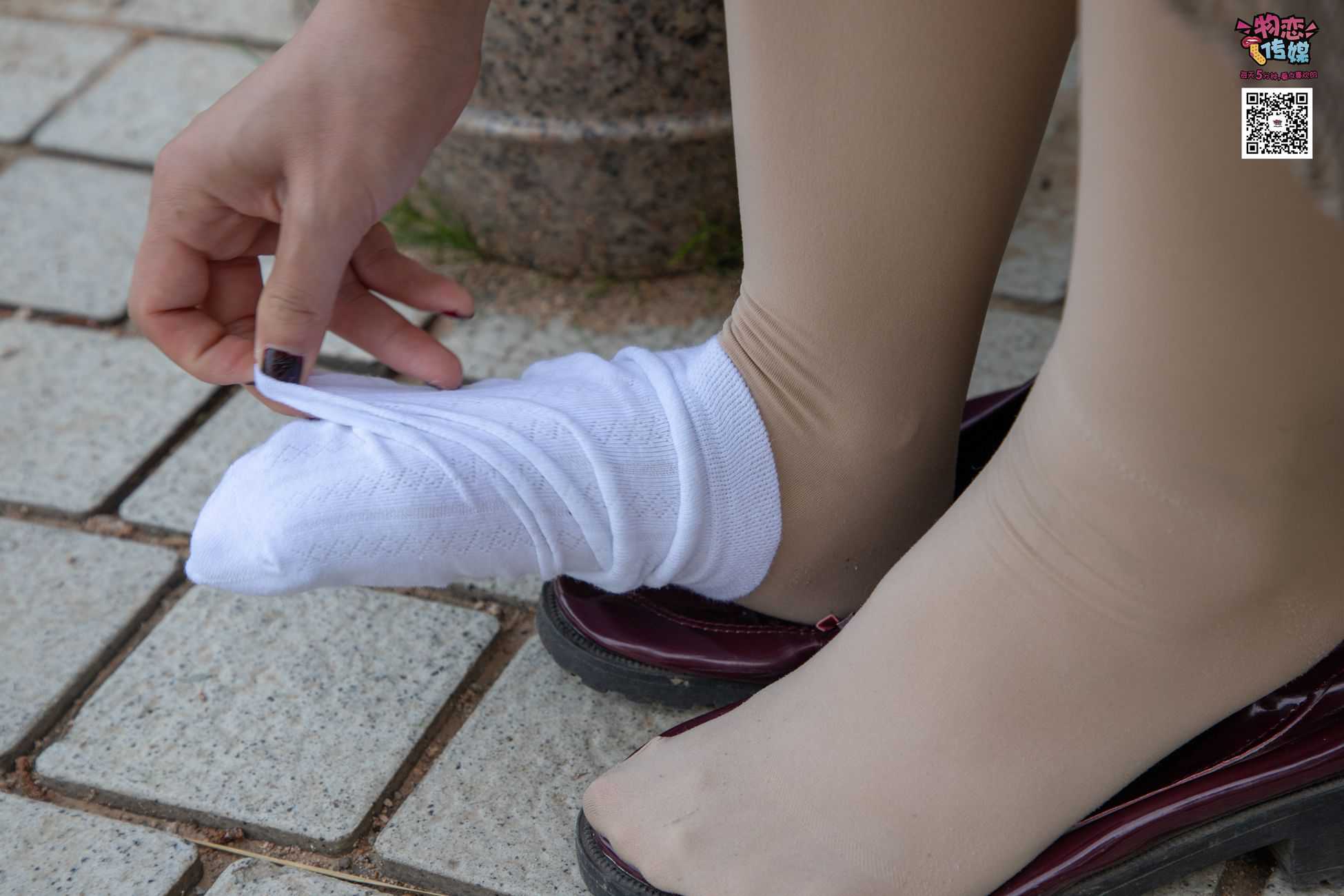 图片[10]-[物恋传媒] NO.015 书香气质女生，肉丝搭配白棉袜 [192P] – 速更版-美库