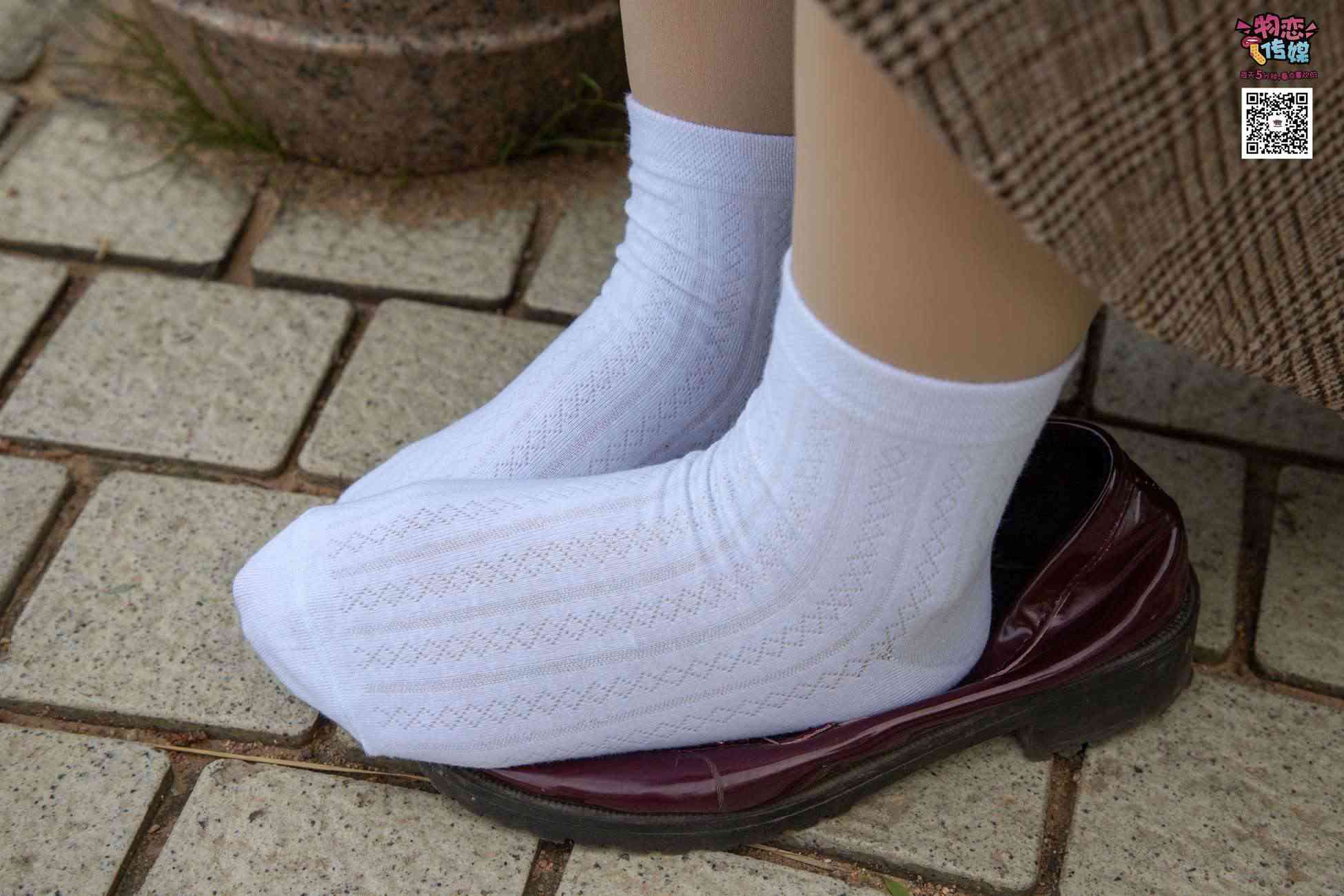 图片[19]-[物恋传媒] NO.015 书香气质女生，肉丝搭配白棉袜 [192P] – 速更版-美库