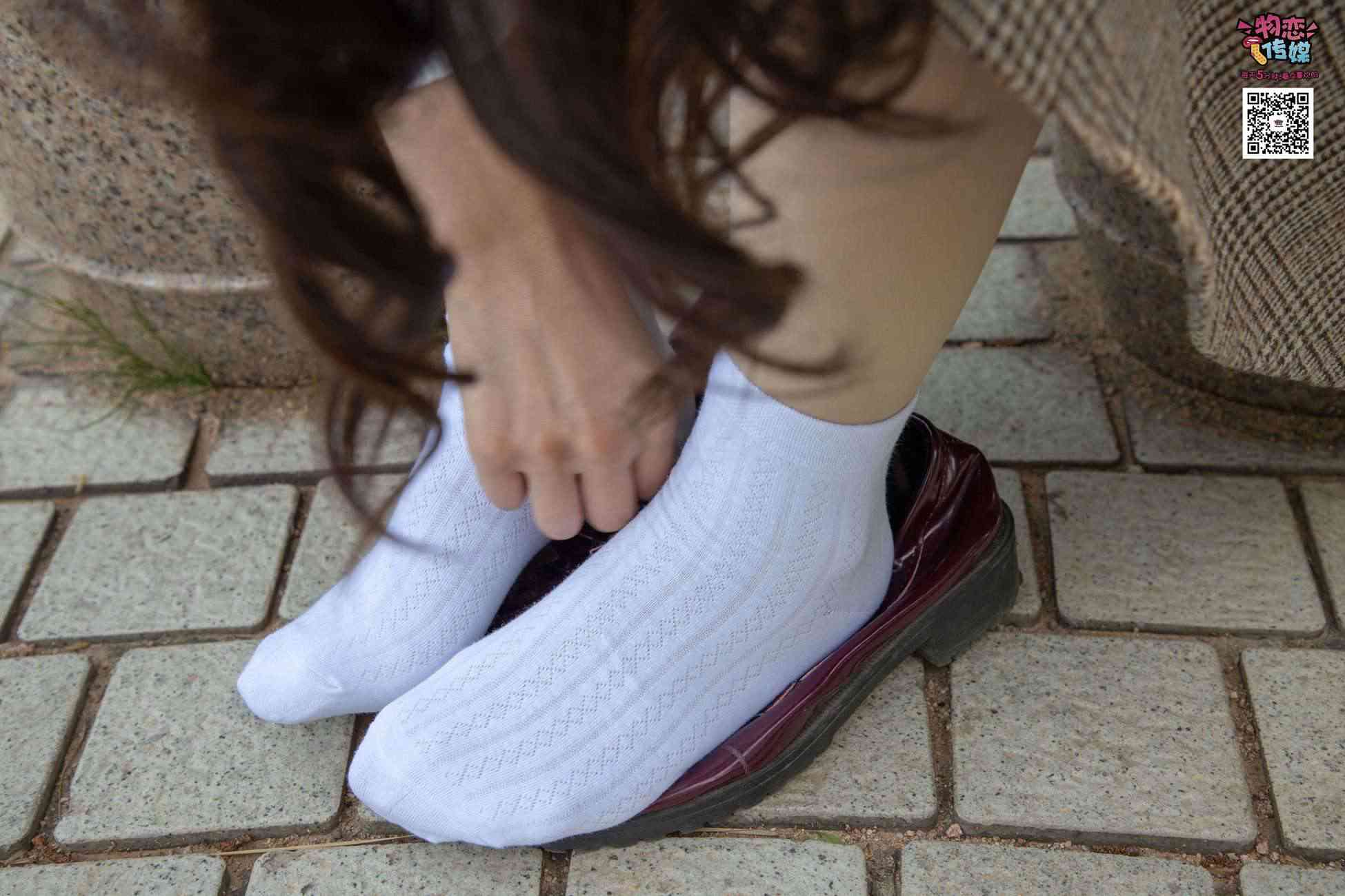 图片[21]-[物恋传媒] NO.015 书香气质女生，肉丝搭配白棉袜 [192P] – 速更版-美库