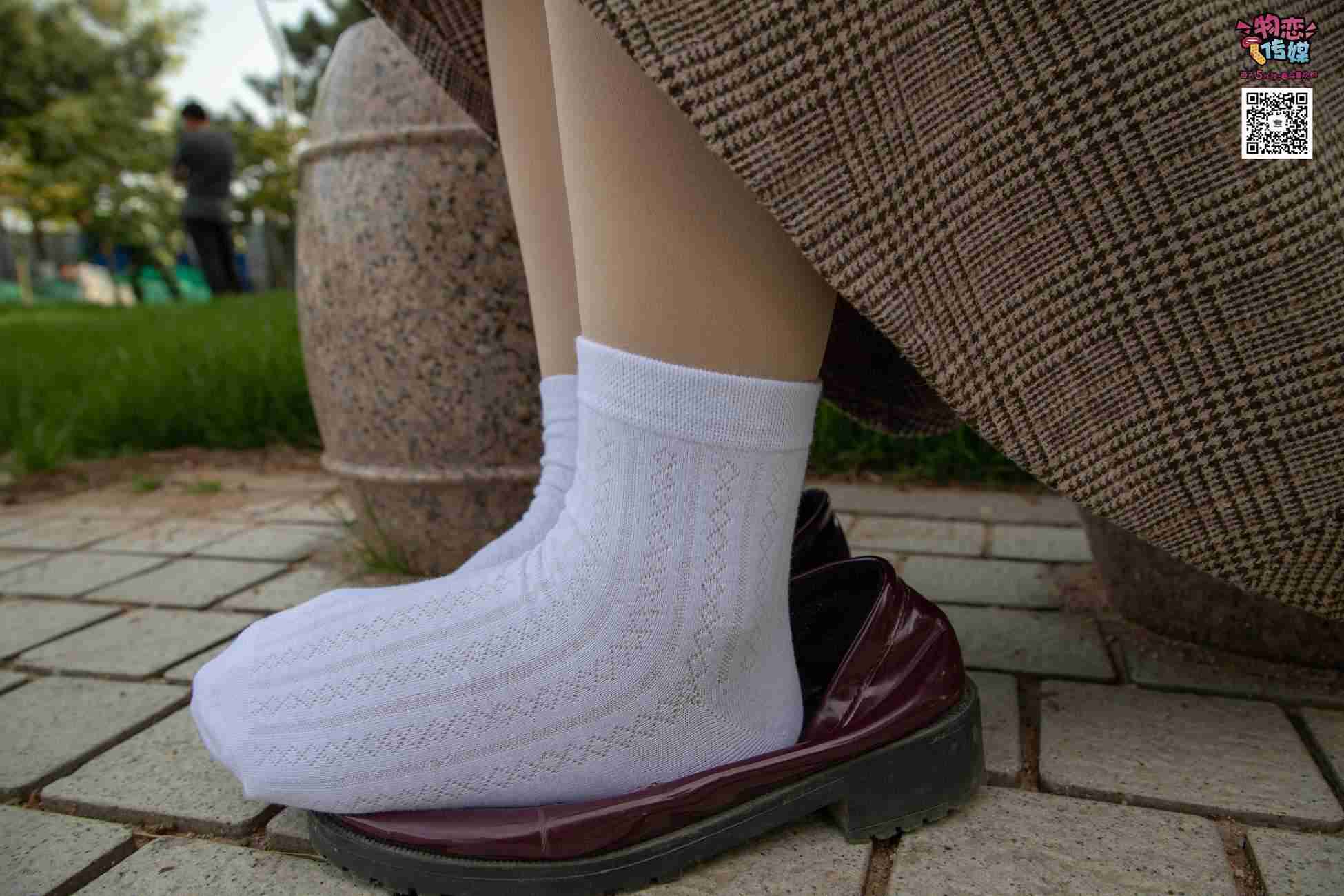 图片[22]-[物恋传媒] NO.015 书香气质女生，肉丝搭配白棉袜 [192P] – 速更版-美库