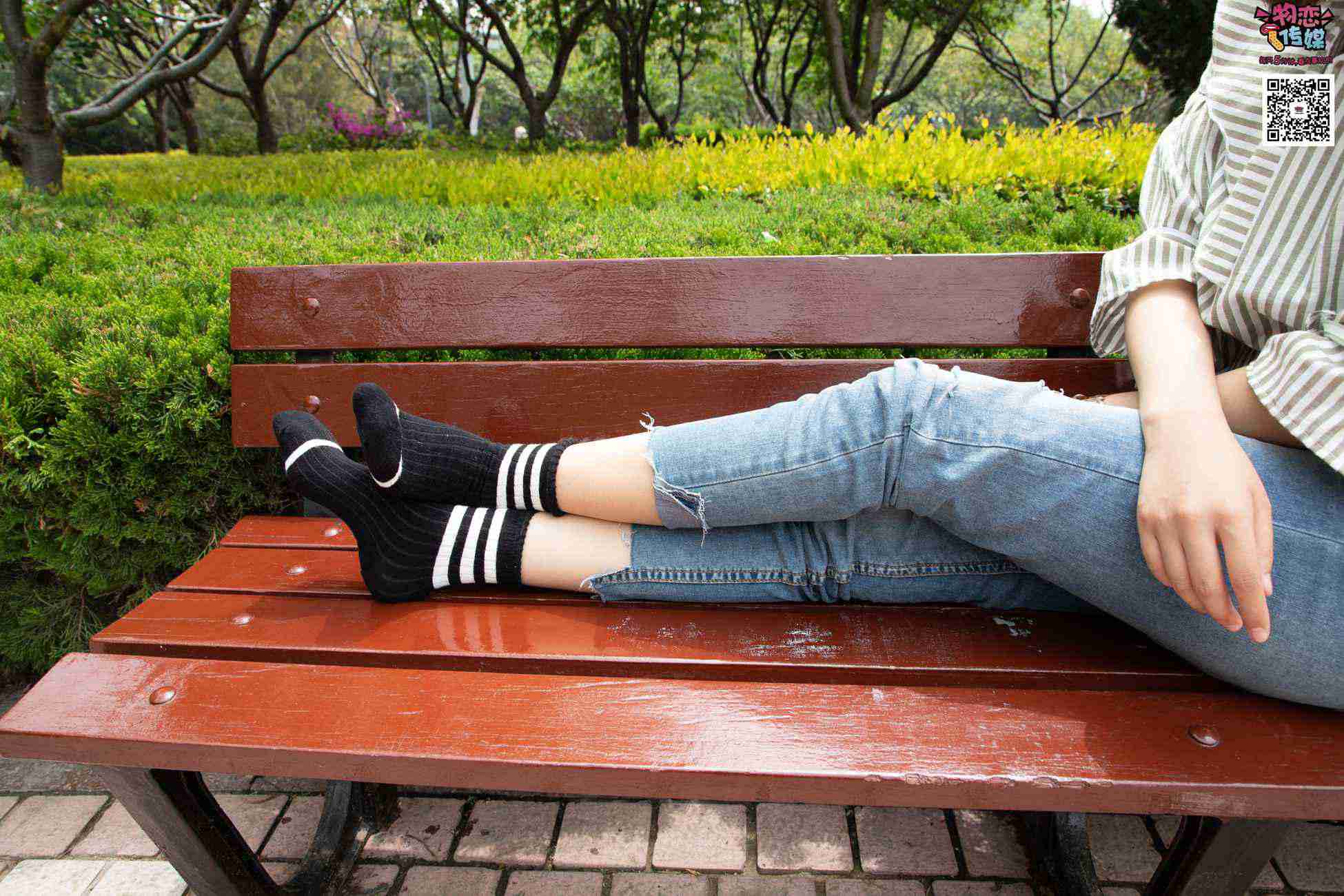 图片[44]-物恋传媒 No.014 高冷风格的大一小姐姐哦,小白鞋搭配粉色船袜 [237P] – 速更版-美库