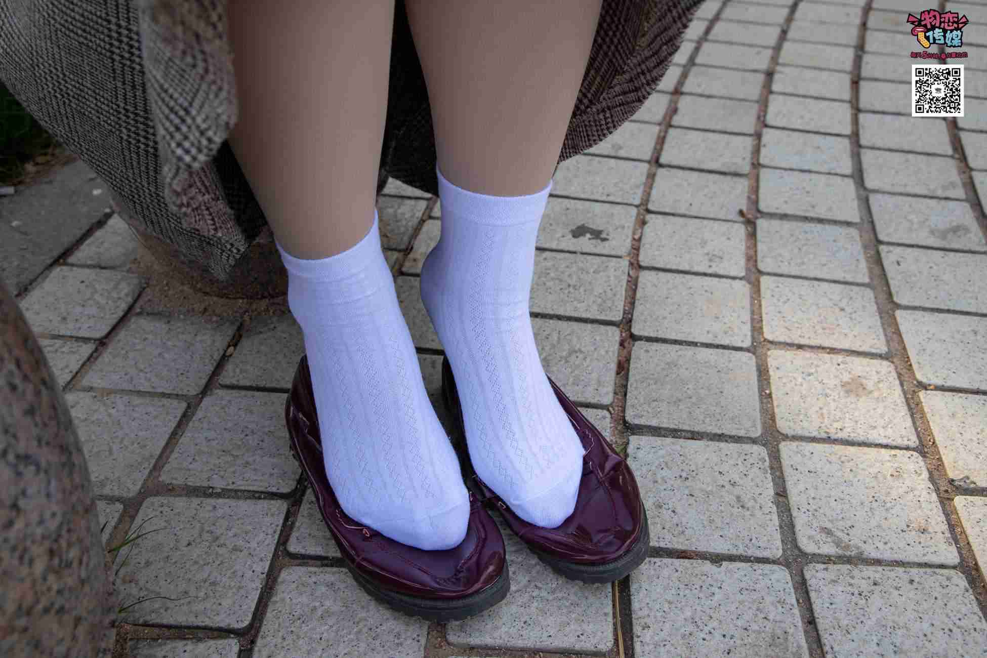 图片[37]-[物恋传媒] NO.015 书香气质女生，肉丝搭配白棉袜 [192P] – 速更版-美库