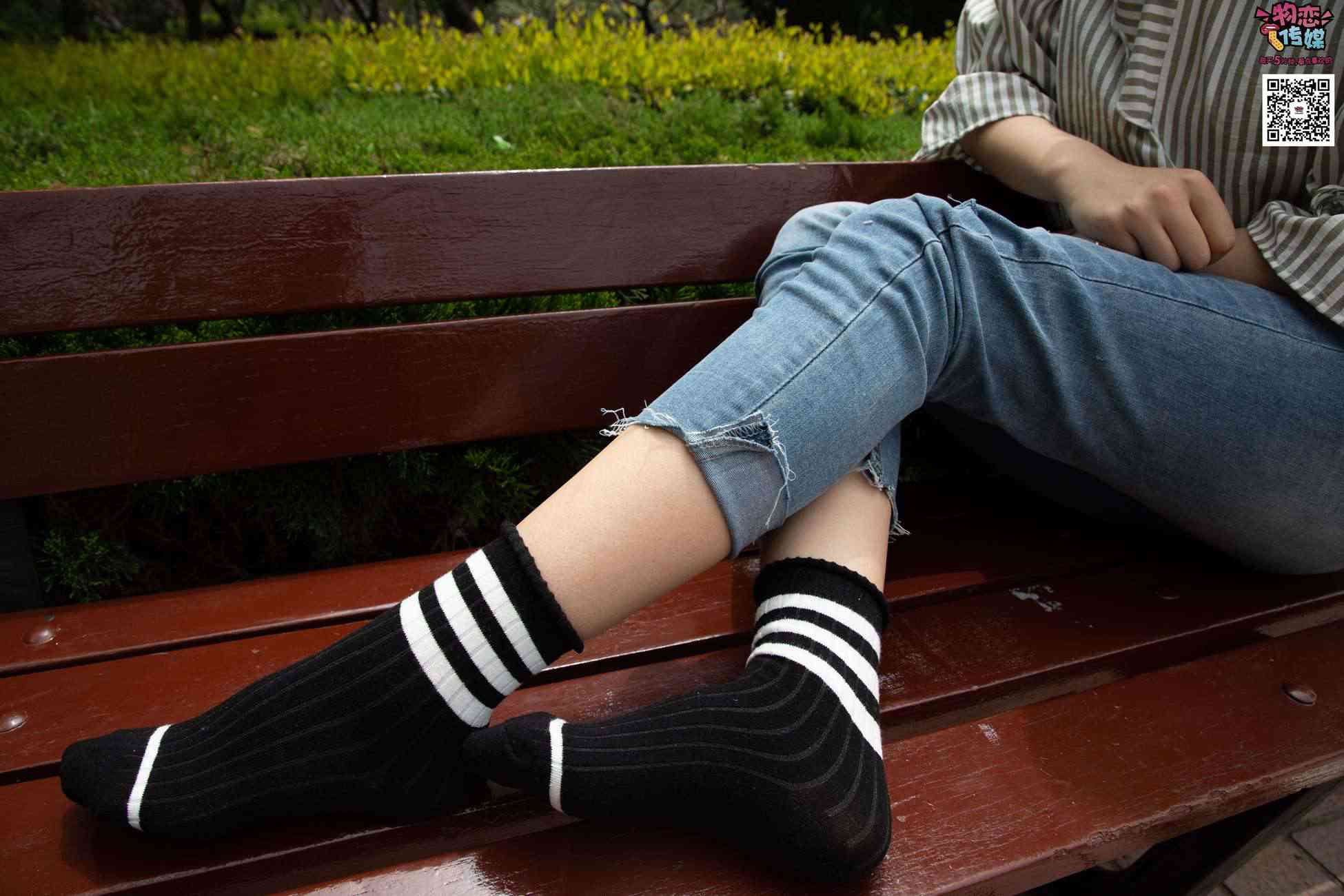 图片[53]-物恋传媒 No.014 高冷风格的大一小姐姐哦,小白鞋搭配粉色船袜 [237P] – 速更版-美库