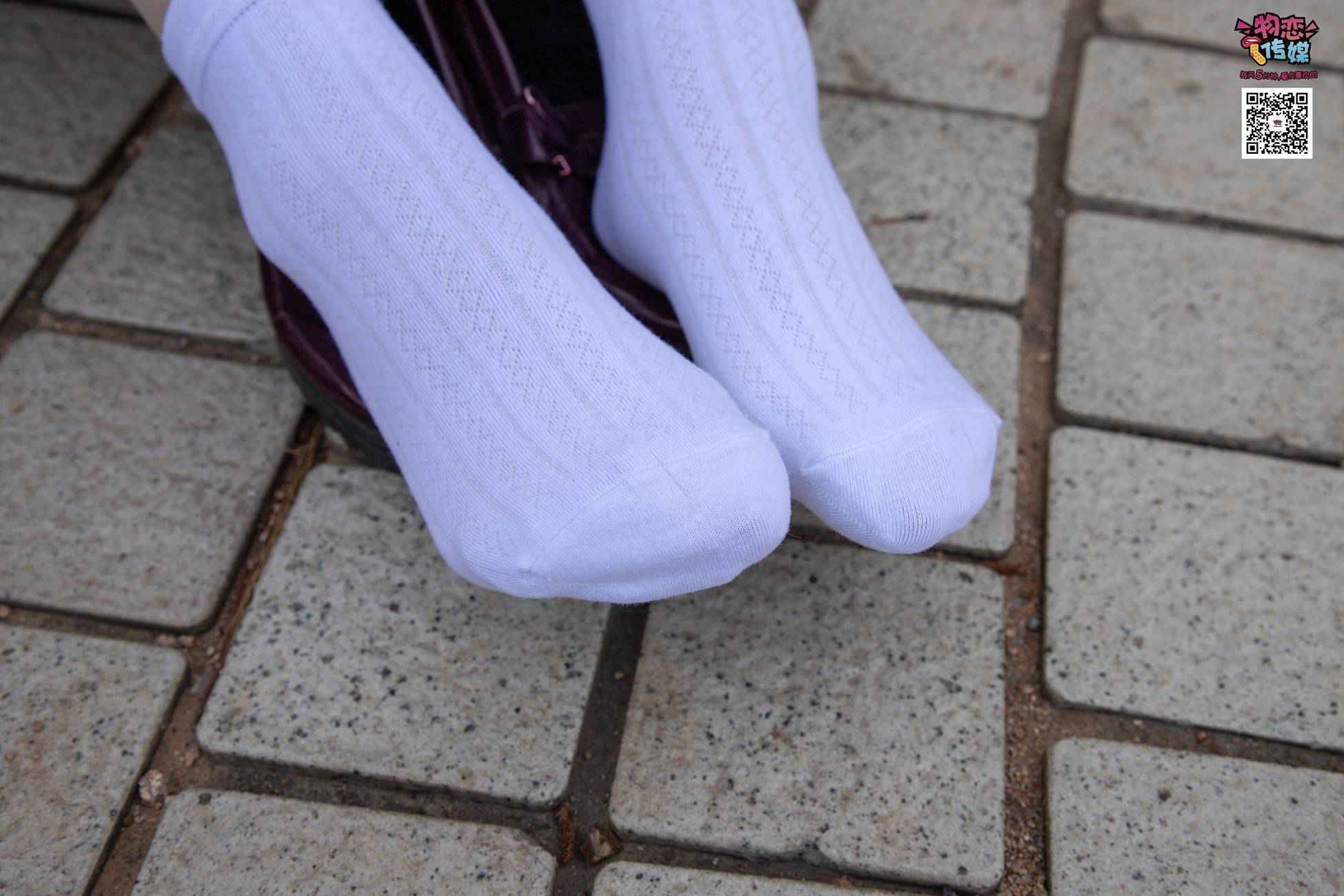 图片[43]-[物恋传媒] NO.015 书香气质女生，肉丝搭配白棉袜 [192P] – 速更版-美库
