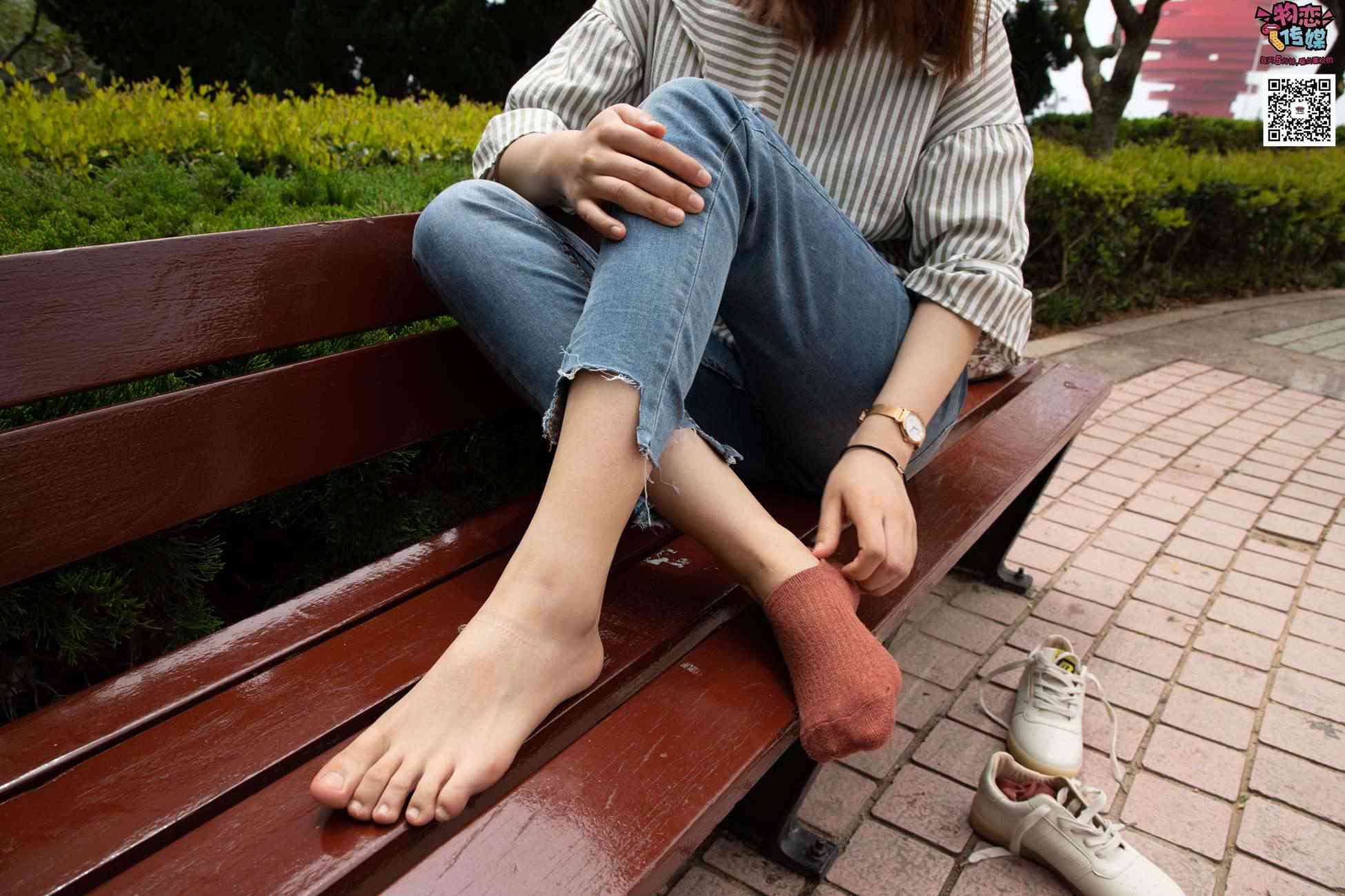 图片[69]-物恋传媒 No.014 高冷风格的大一小姐姐哦,小白鞋搭配粉色船袜 [237P] – 速更版-美库