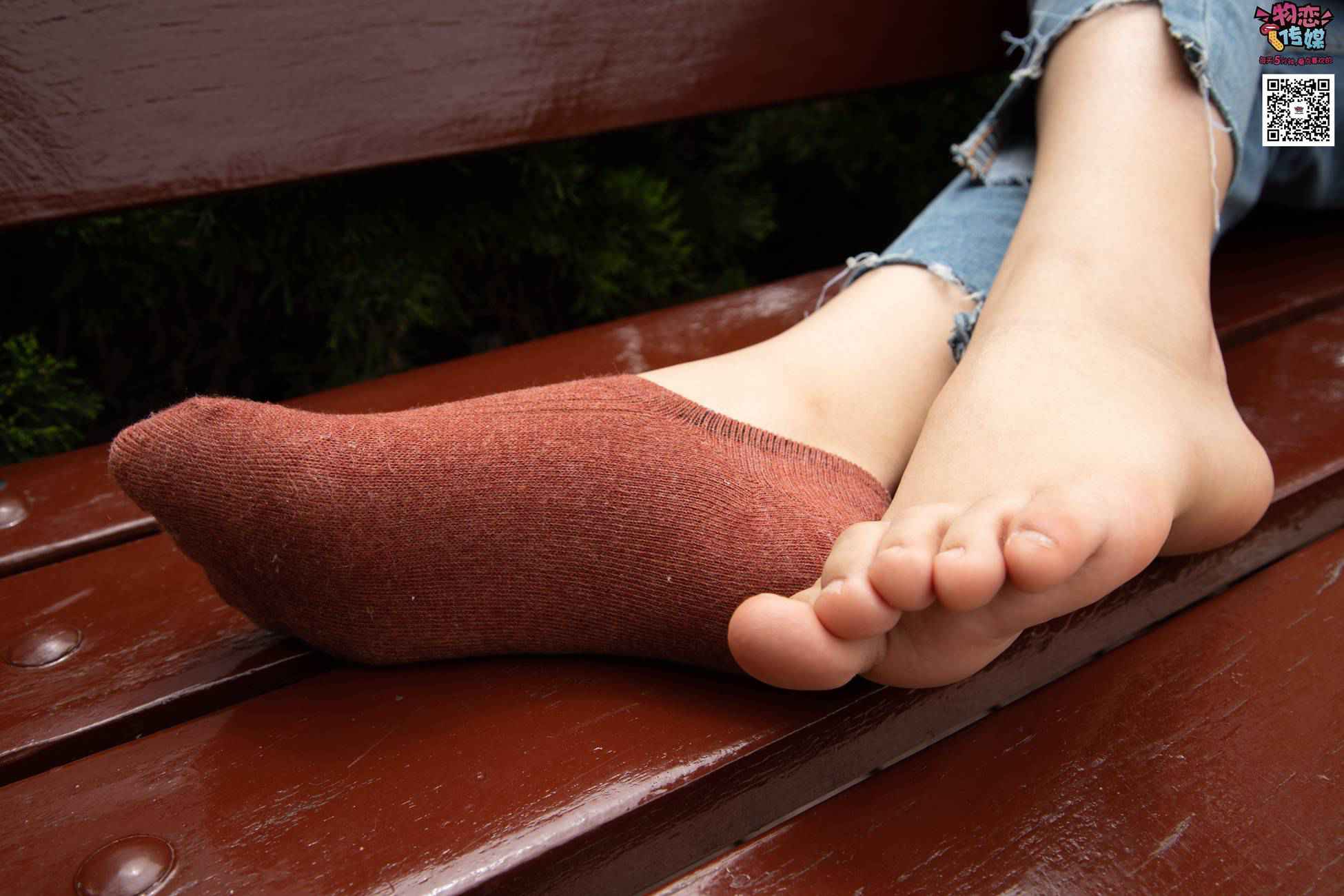 图片[73]-物恋传媒 No.014 高冷风格的大一小姐姐哦,小白鞋搭配粉色船袜 [237P] – 速更版-美库
