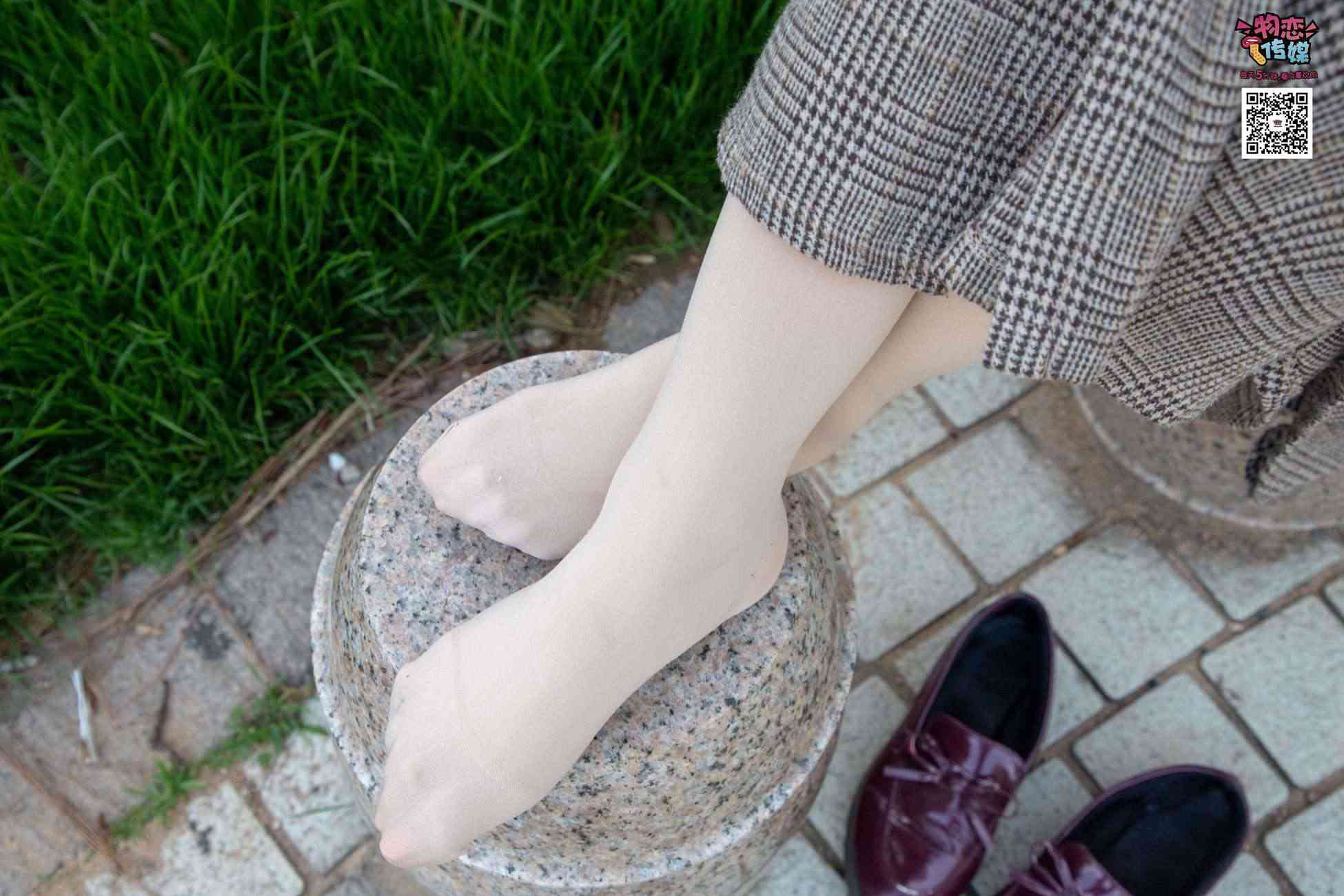 图片[62]-[物恋传媒] NO.015 书香气质女生，肉丝搭配白棉袜 [192P] – 速更版-美库