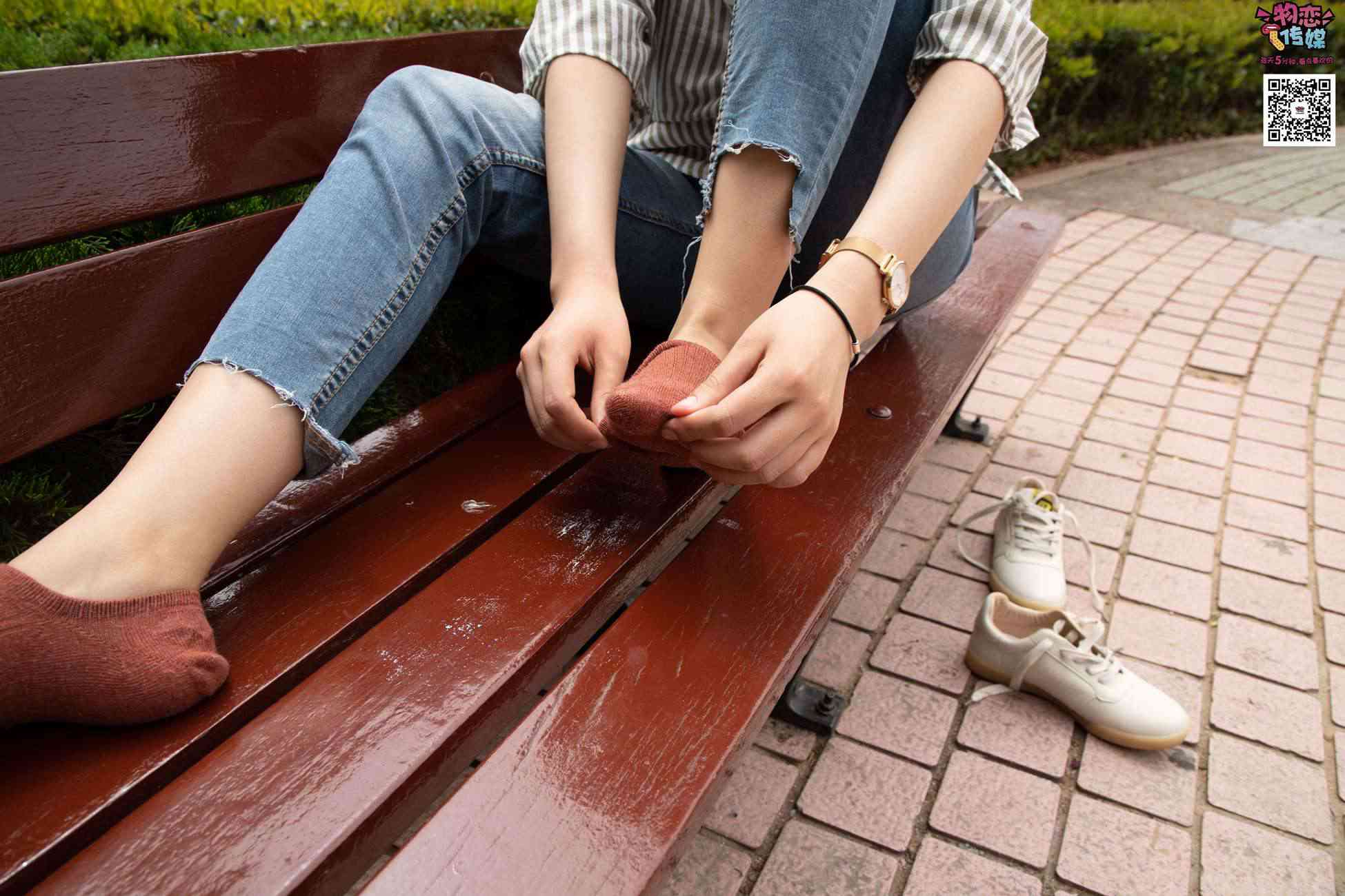 图片[83]-物恋传媒 No.014 高冷风格的大一小姐姐哦,小白鞋搭配粉色船袜 [237P] – 速更版-美库